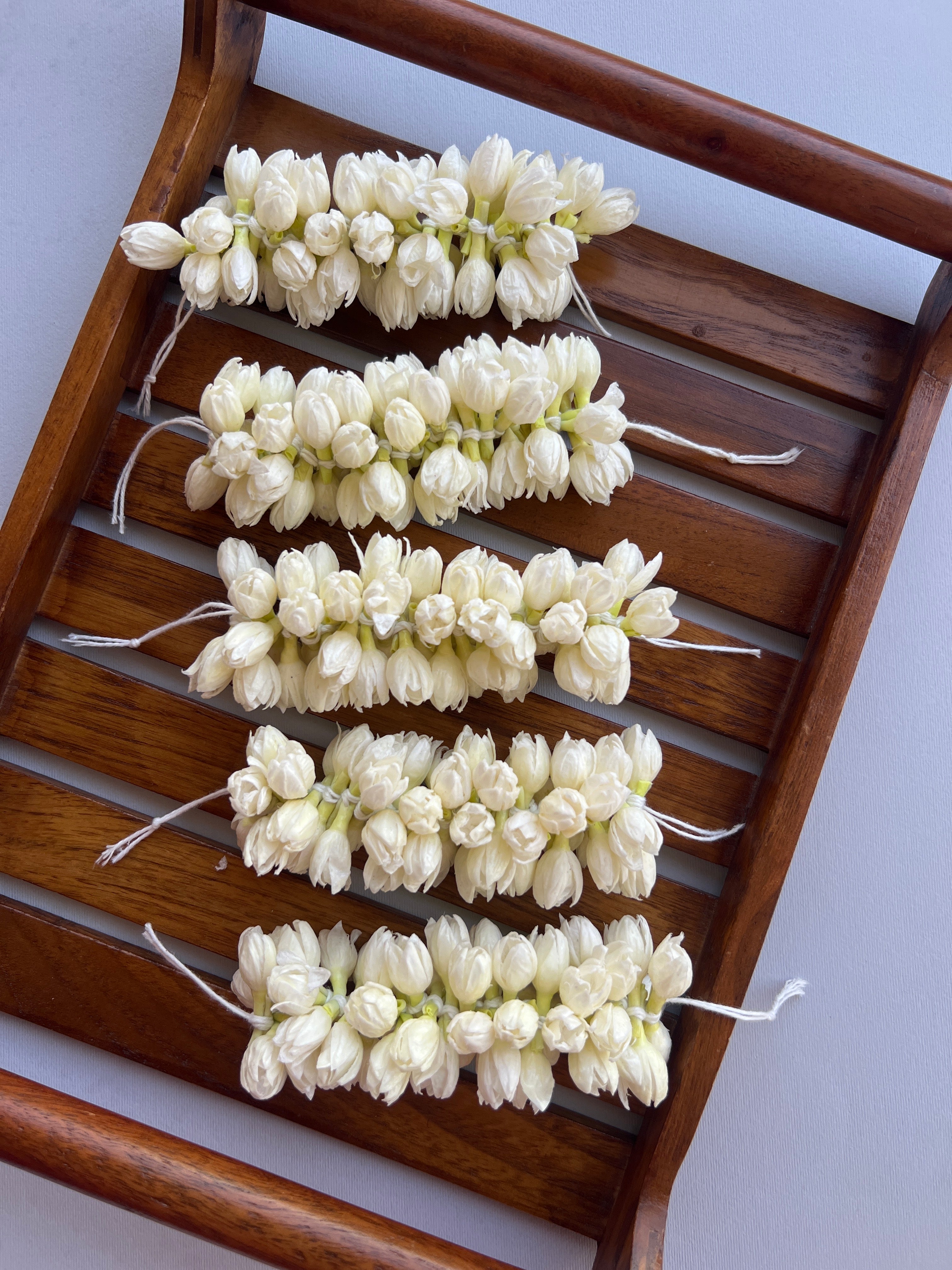 Pack of 5 Thick Paper Based Handmade Bloomed Jasmine Strings - 5 Inches Each