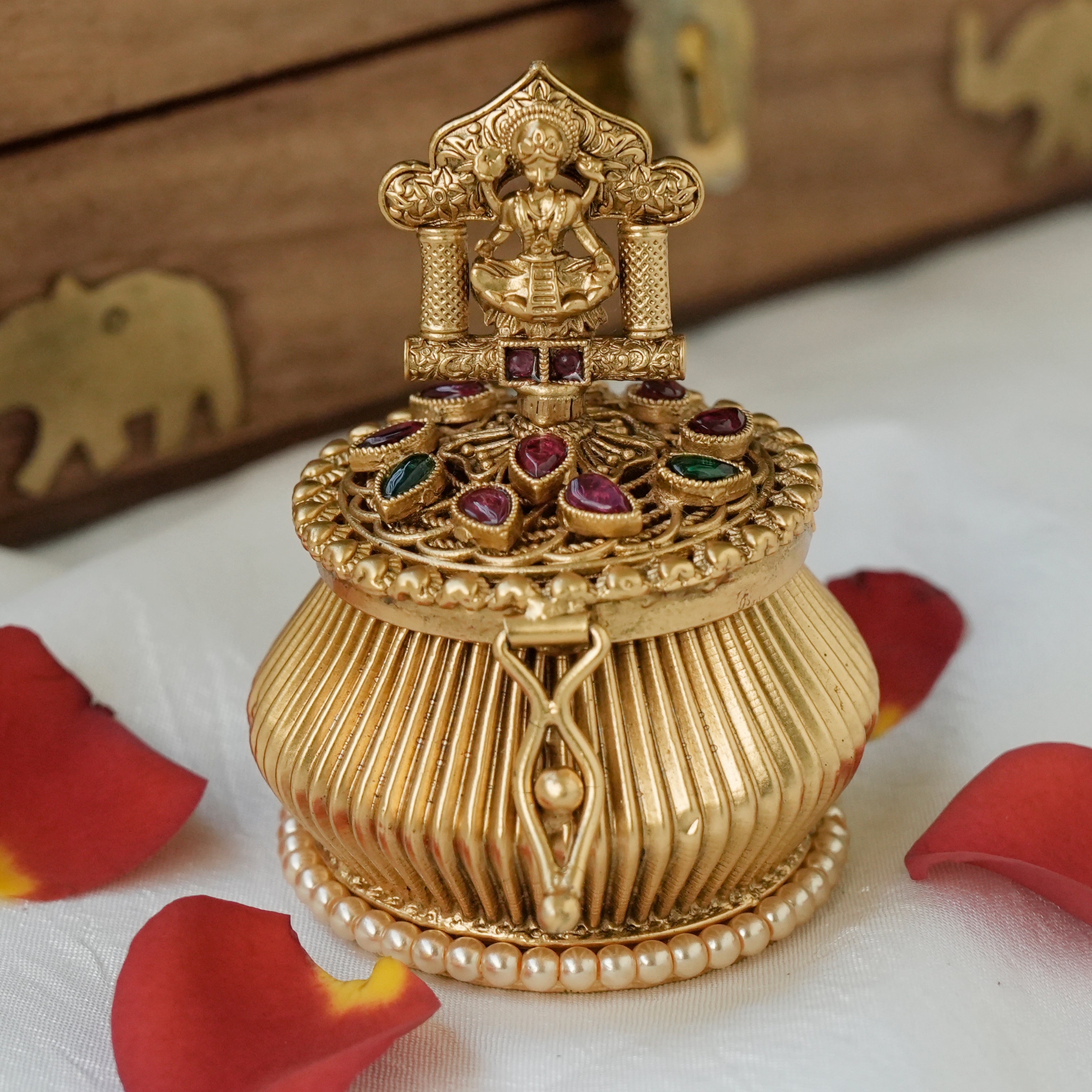 Antique Gold Nagasi Lakshmi Kemp KumKum Box/Kumkum Karanda/Sindoor Dabbi