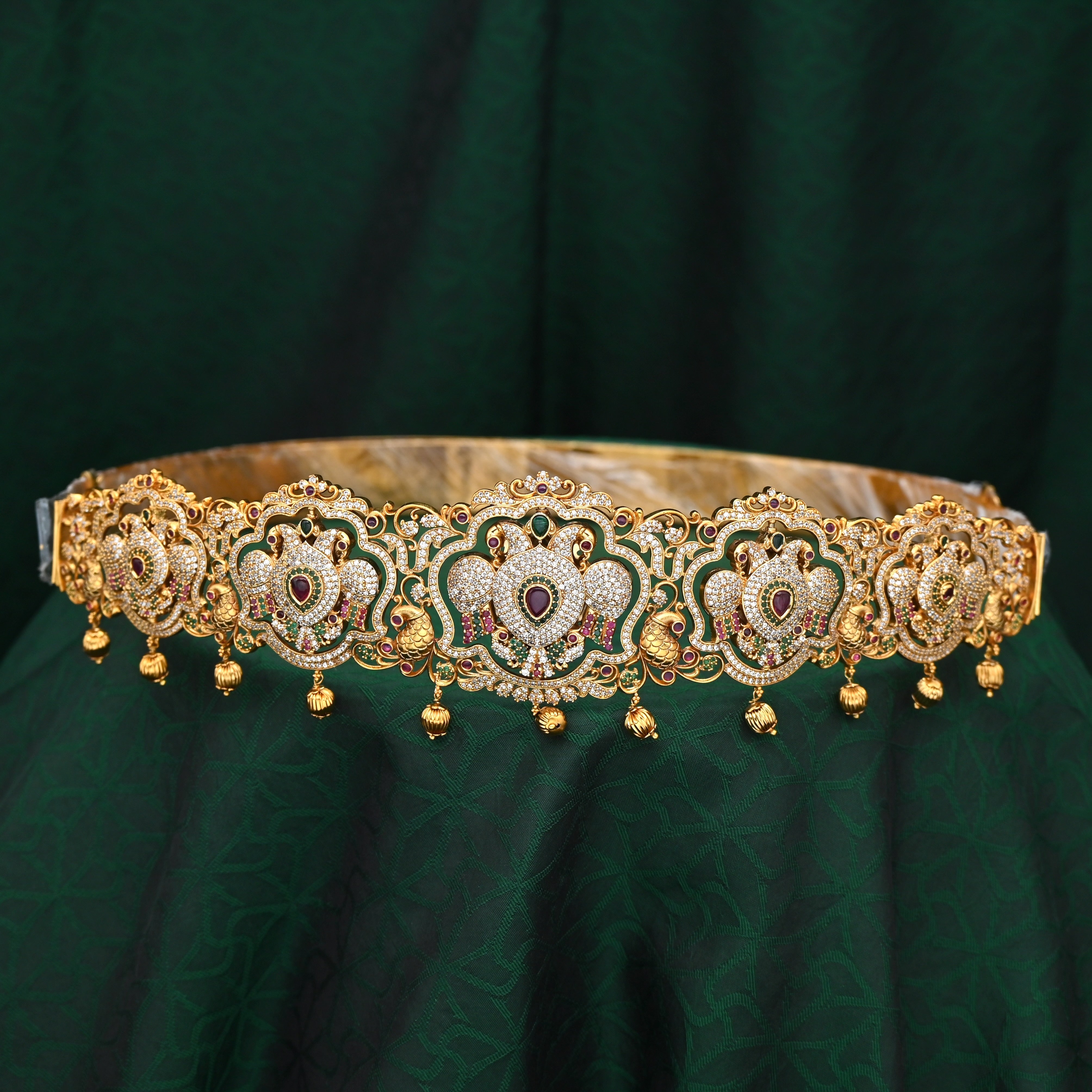 Antique Gold Nagasi Rotatable Pendants Vishnu & Gandaberunda Bridal Hip Belt/Vaddanam