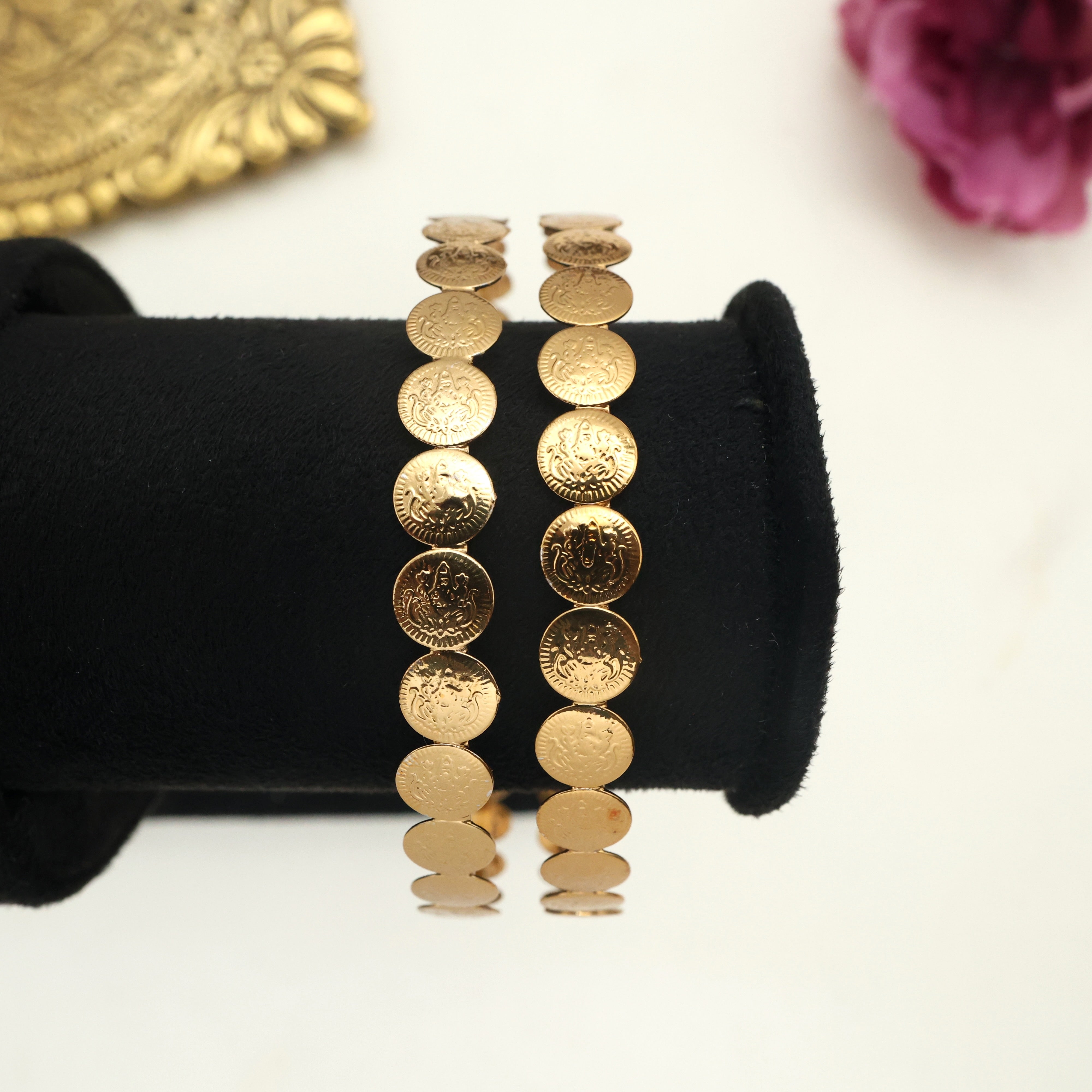 ANTIQUE GOLD SMALL LAKSHMI COUN BANGLES