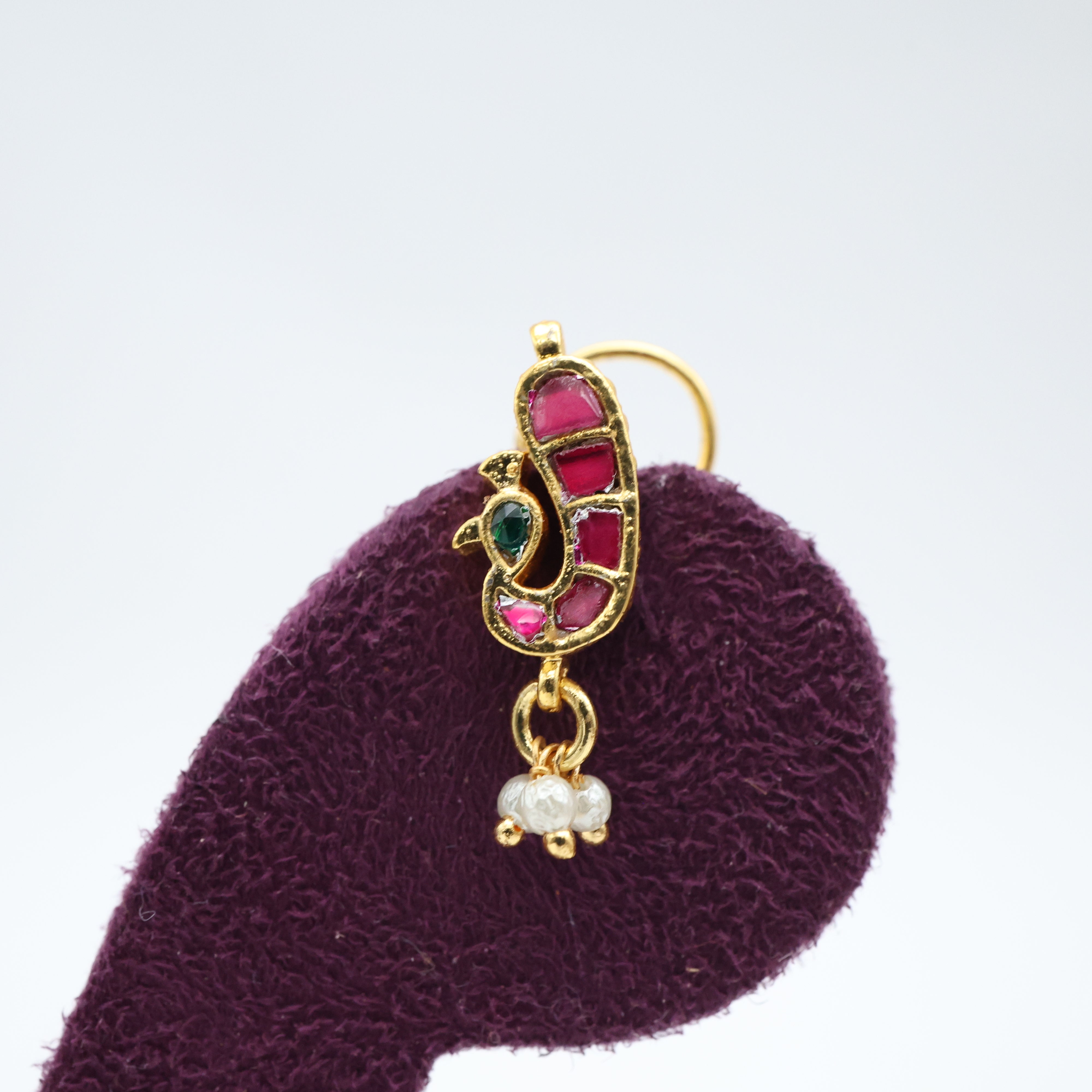 PREMIUM PACHI KUNDAN PEACOCK WIRED NOSEPIN/NATH - RUBY & GREEN
