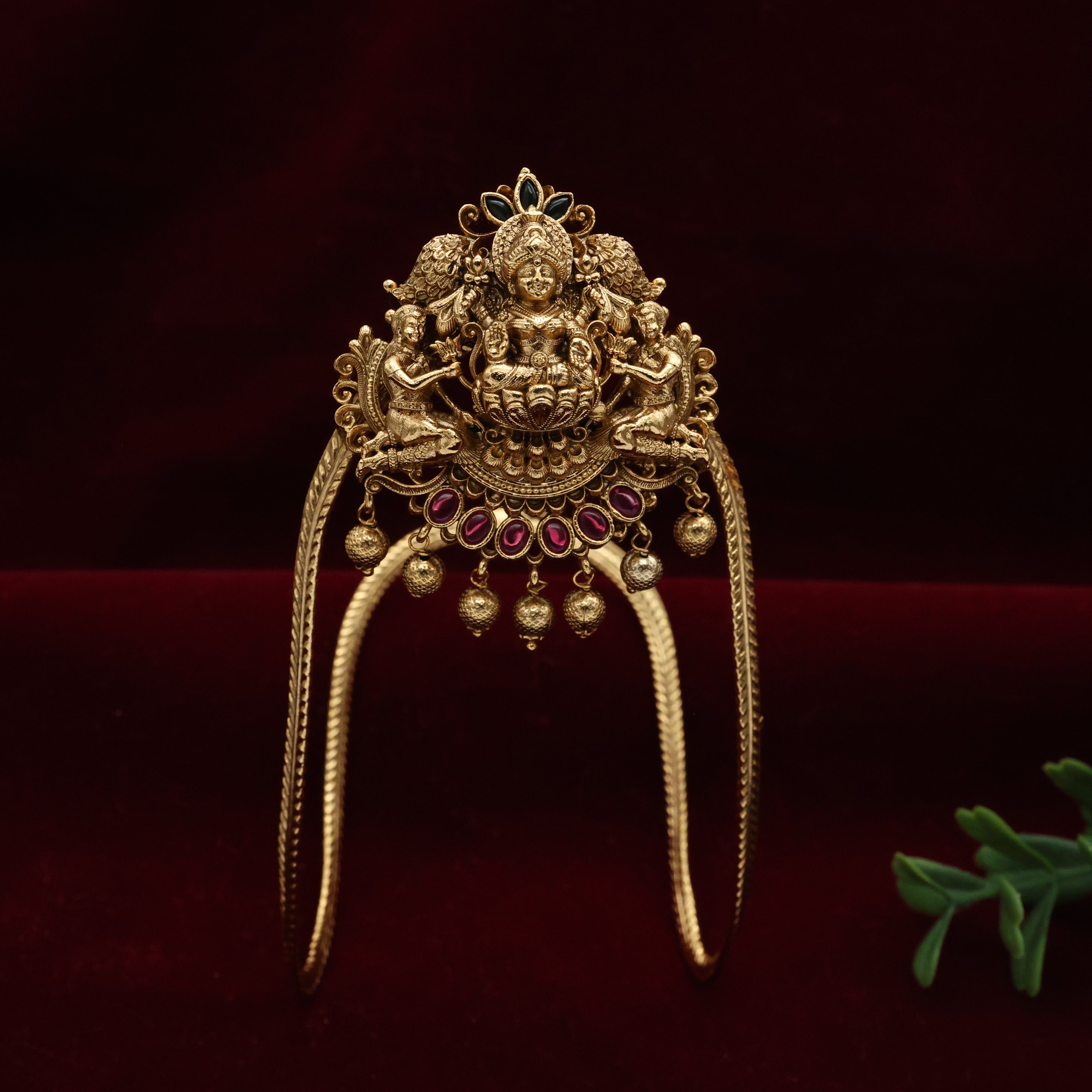 Antique Gold Nagas Devi Lakshmi Single Bridal Vanki