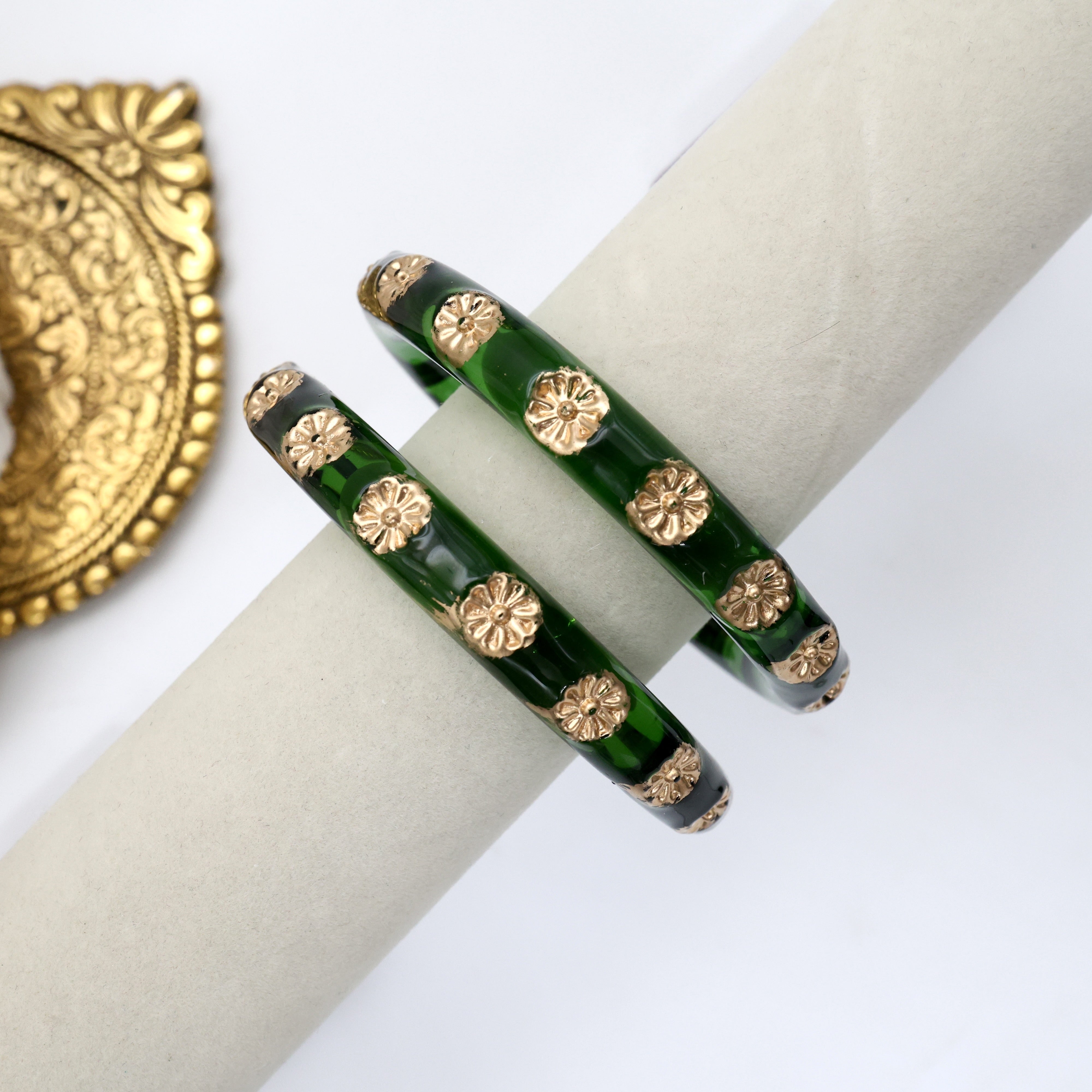Thick Glass Gold Flower Cut Kada Bangles