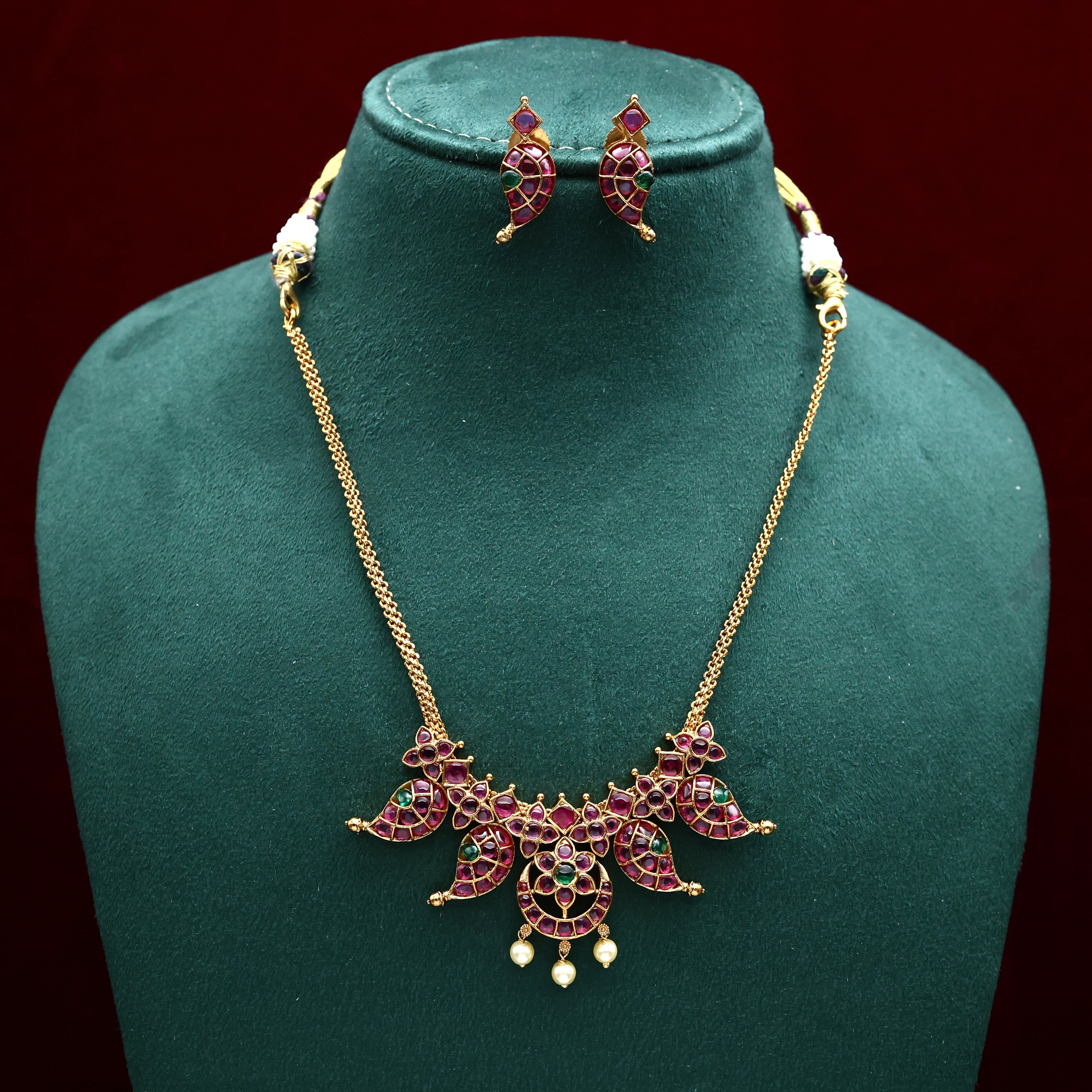Premium Kemp Chand Flower Mango Necklace Set - Ruby & Green