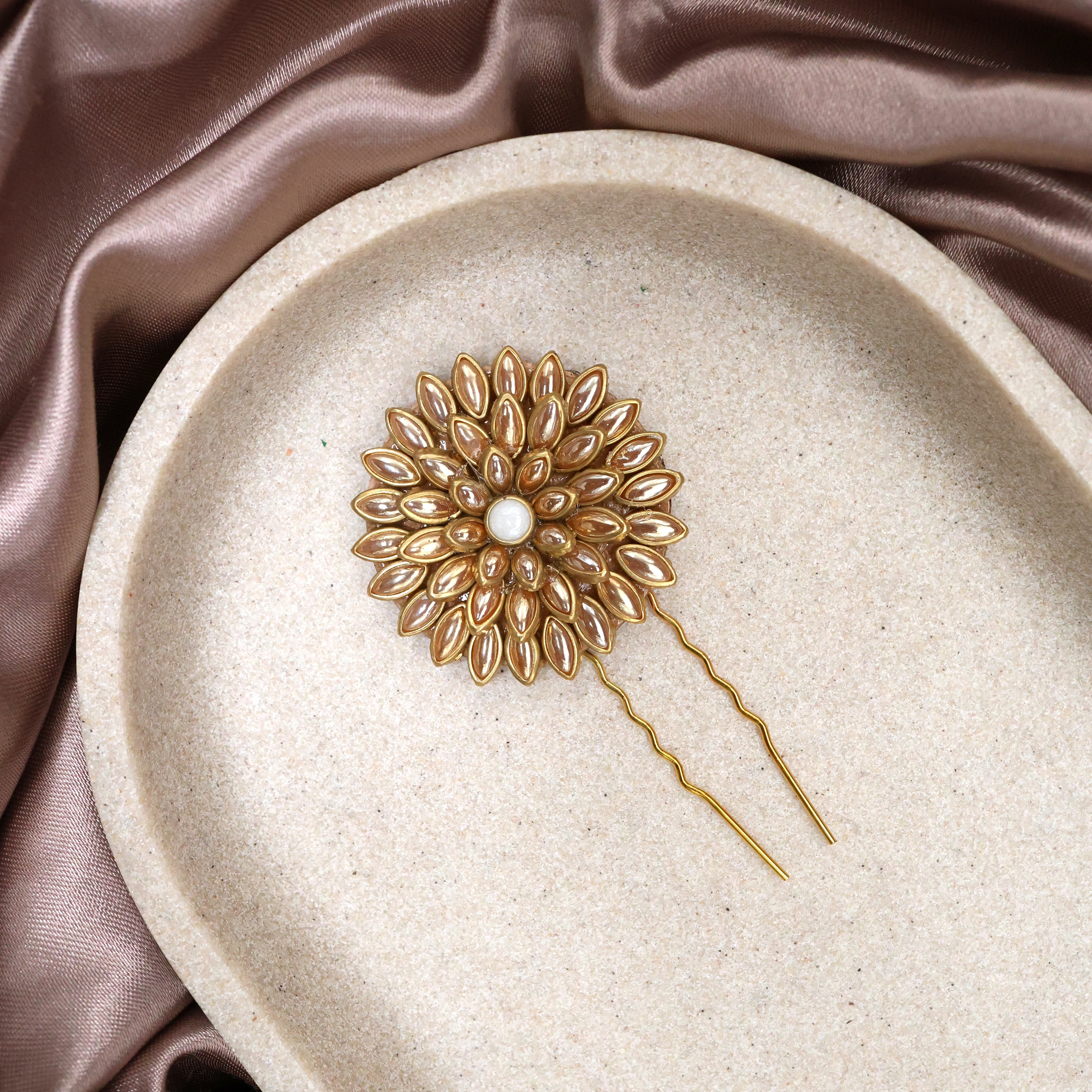 Handmade Kundan Gold AD Stone Flower Hair Pin - Flower U Pin