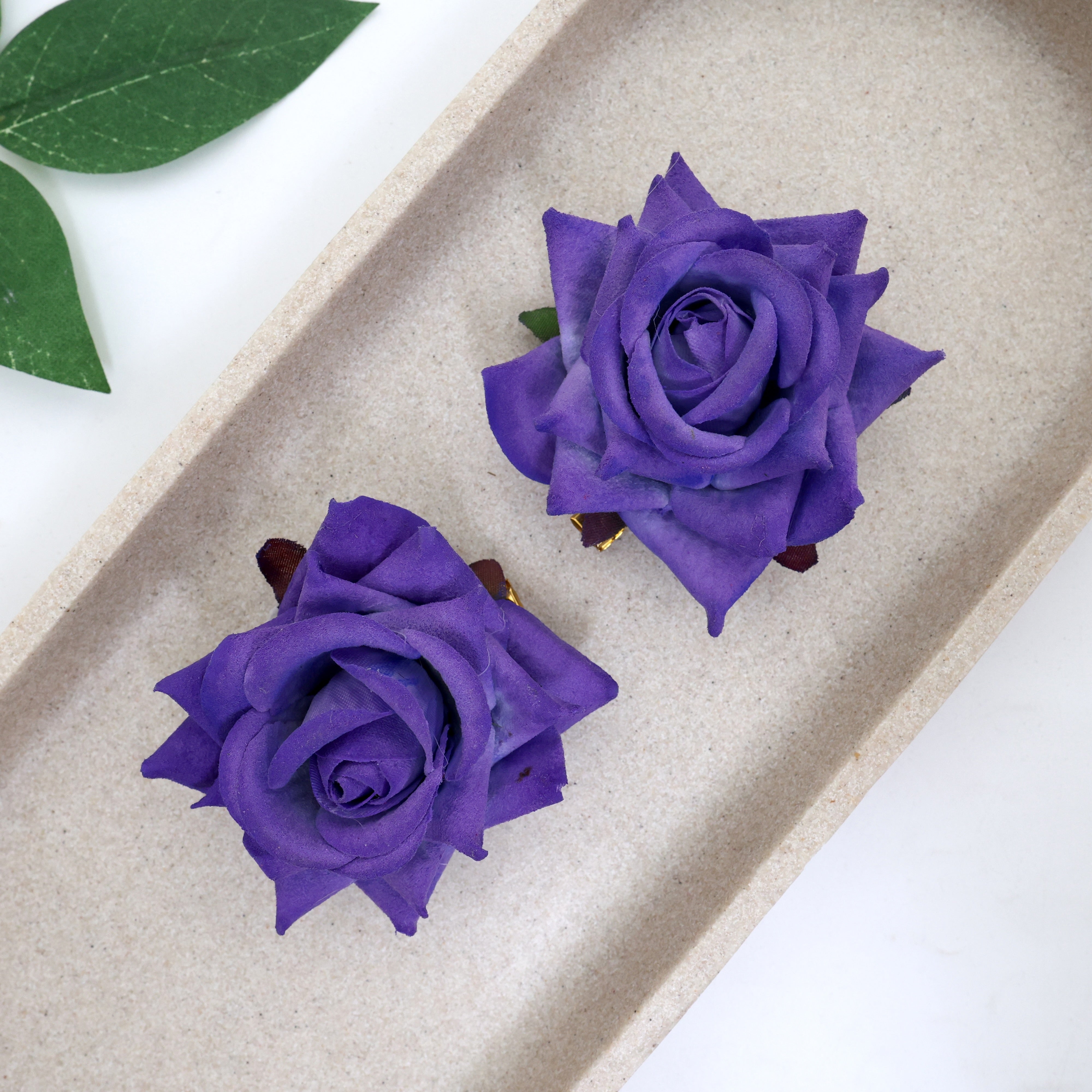 Real Looking Fabric Velvet Rose Alligator Clips - Lavendar