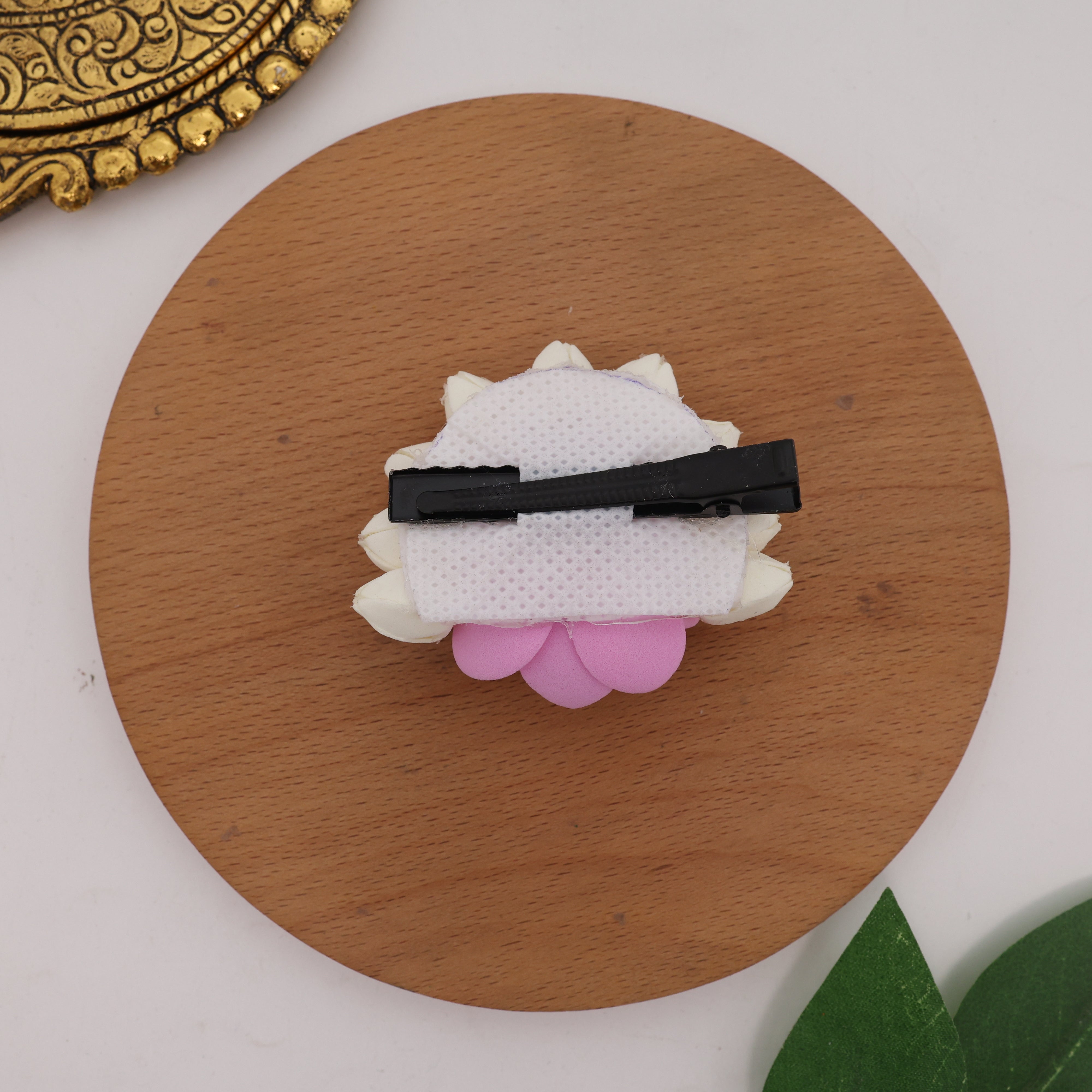 Handmade Nila Pirai Mottu Malli Lotus Alligator Hair Clip
