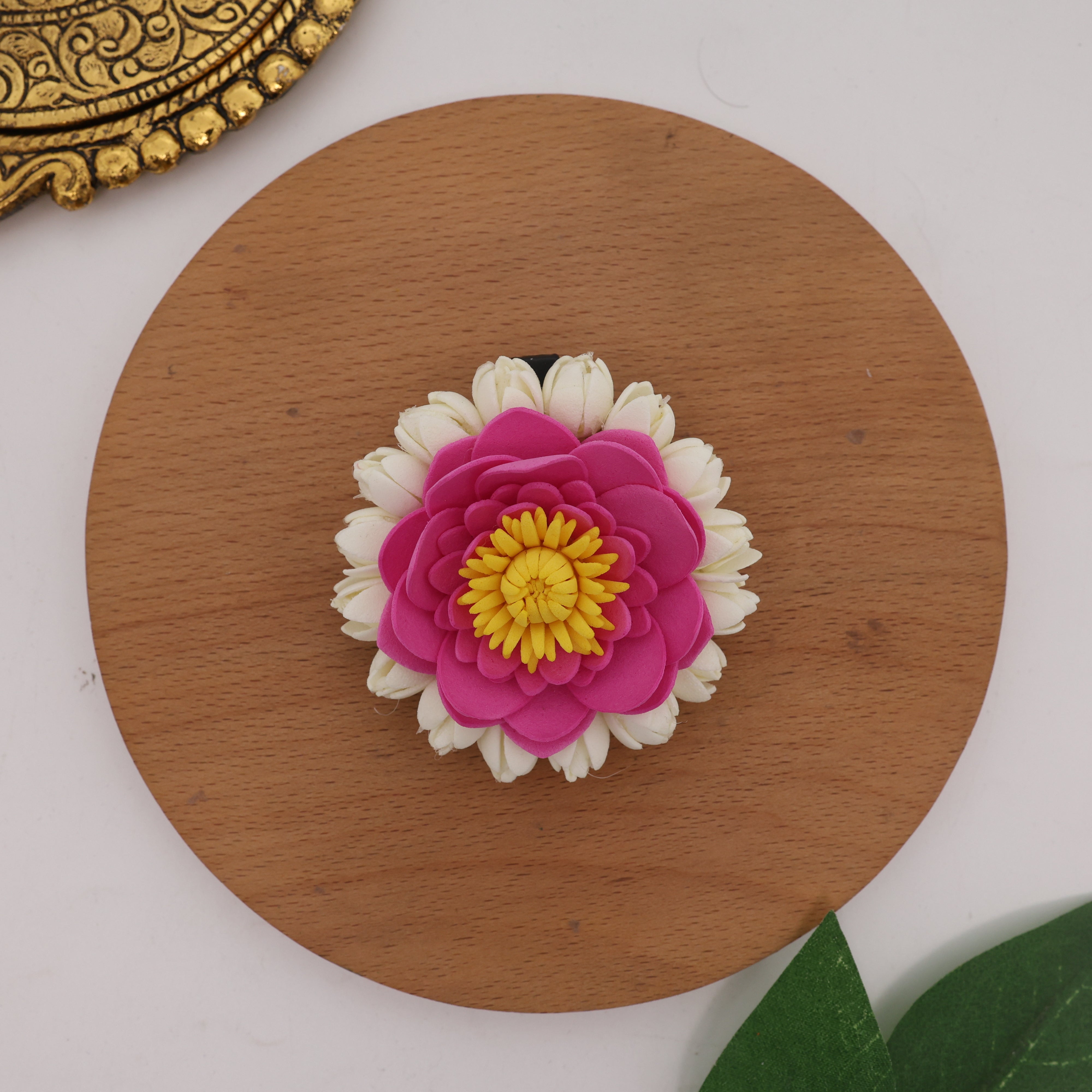 Handmade Foam Reusable Bloomed Jasmine Lotus Round Alligator Clip