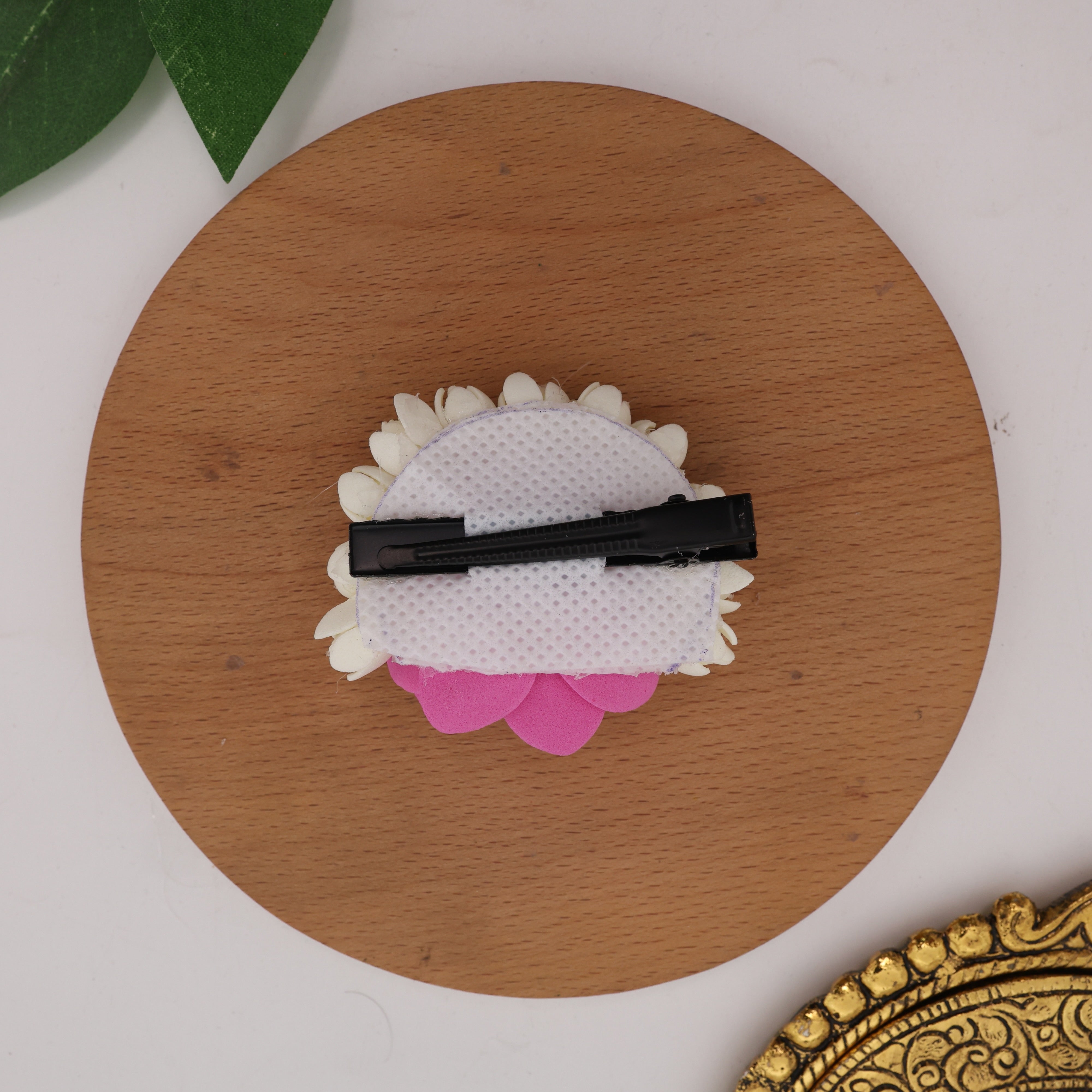 Handmade Foam Reusable Nila Pirai Lotus Bloomed Jasmine Alligator Clip