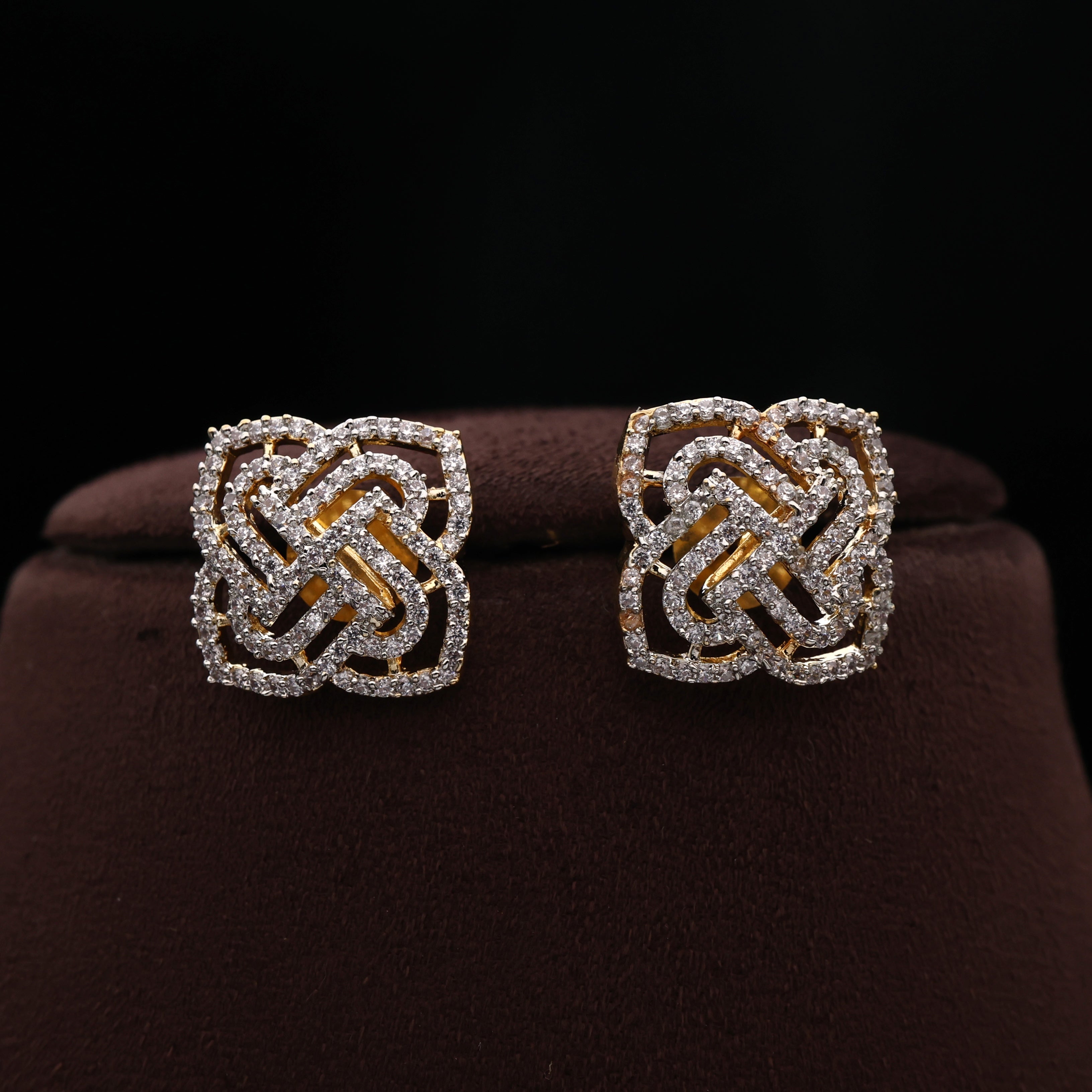 Diamond Look Premium Small Padi Kolam Pendant Two Tone Twisted Hasli Set