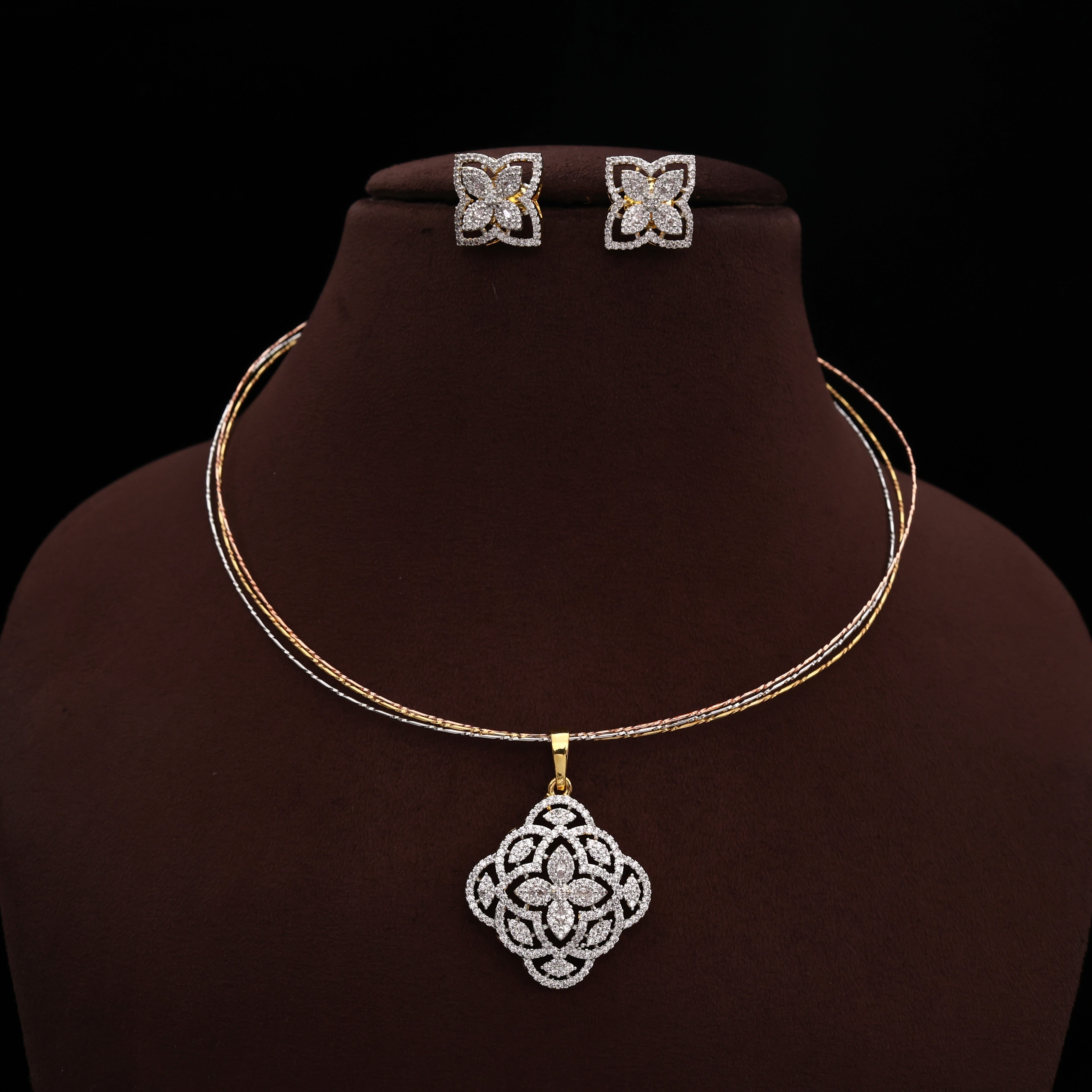Diamond Look Premium Kolam Flower Pendant 3 Tone Hasli Set