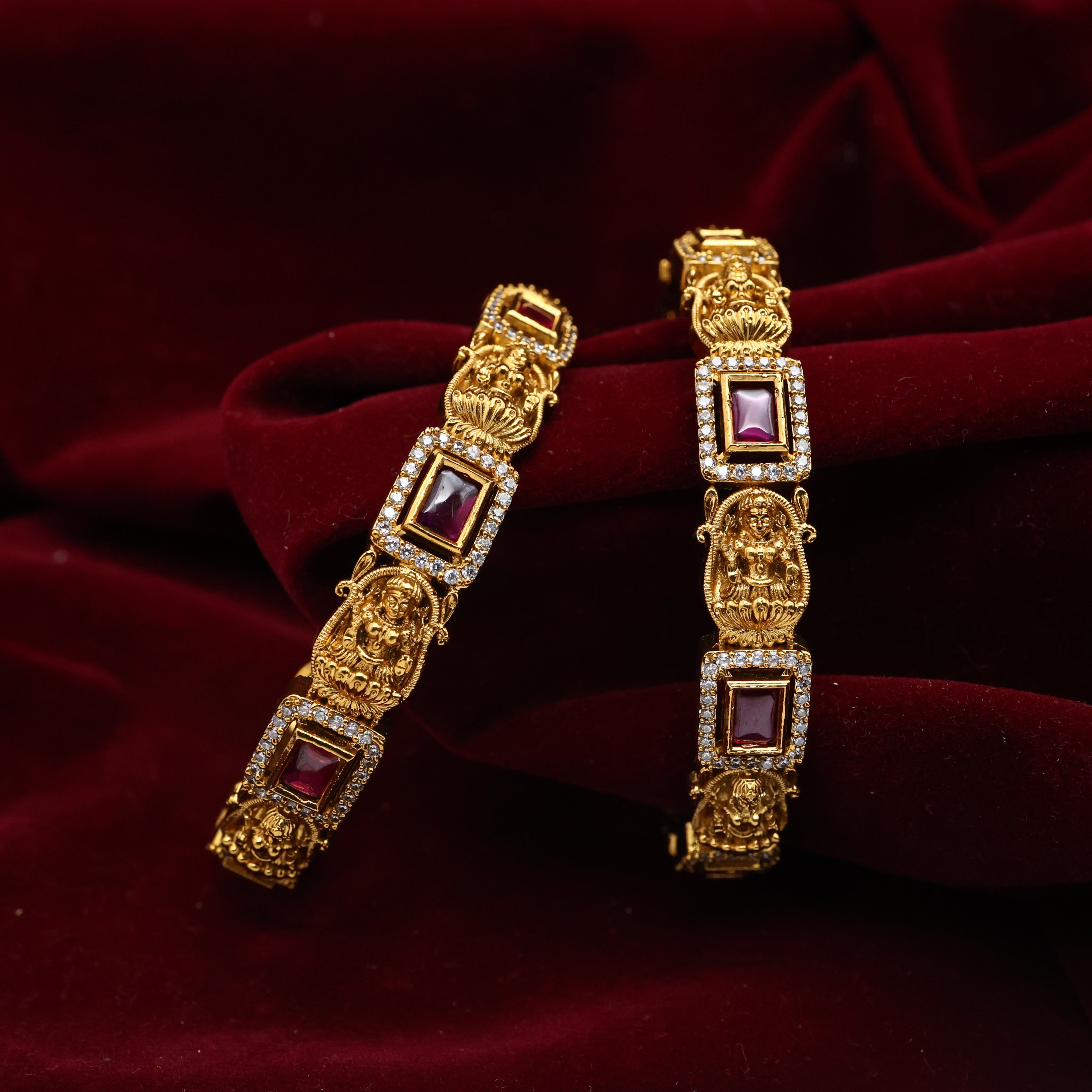 Lakshmi AD Kemp Bridal Bangles