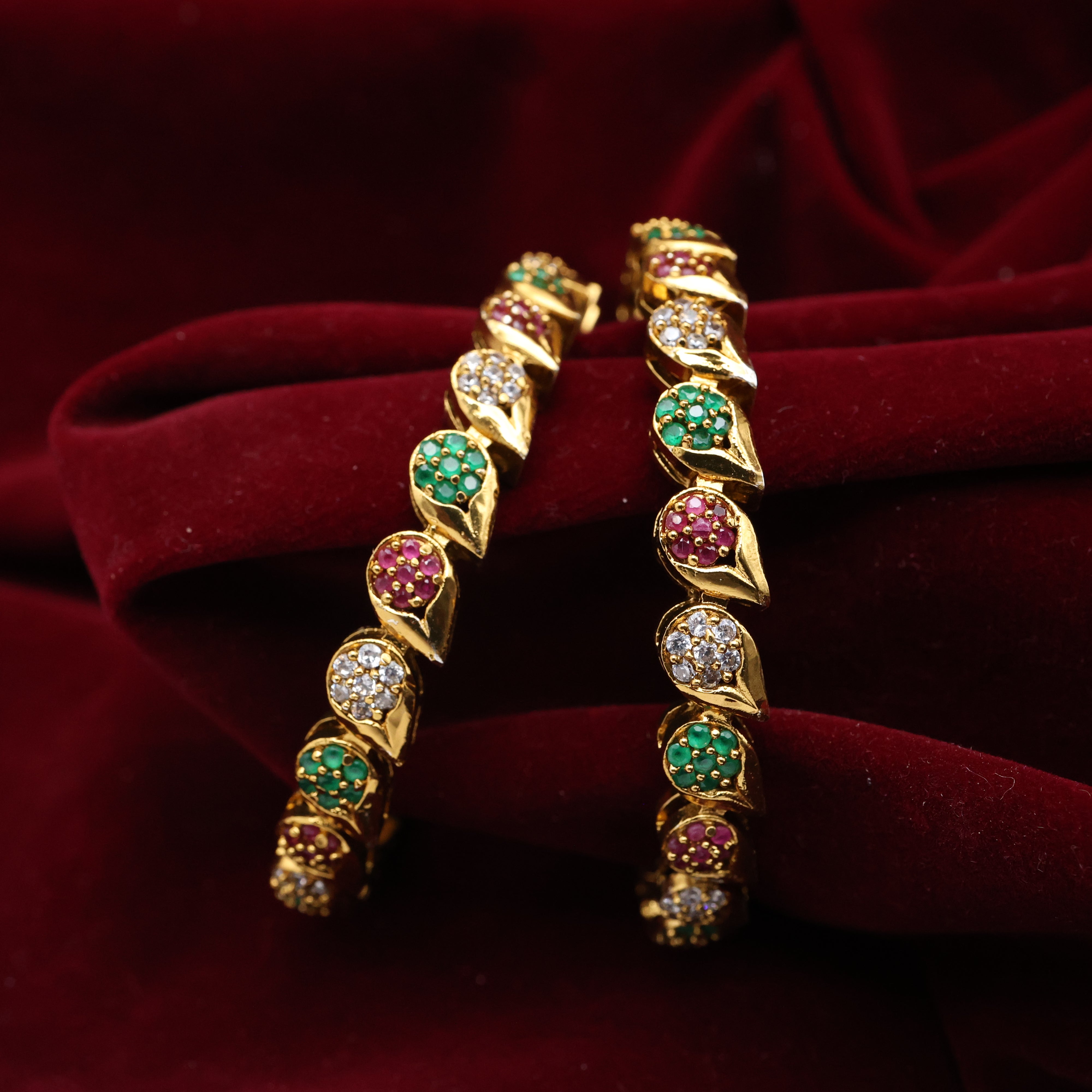 AD Tilak Flower Bridal Bangles