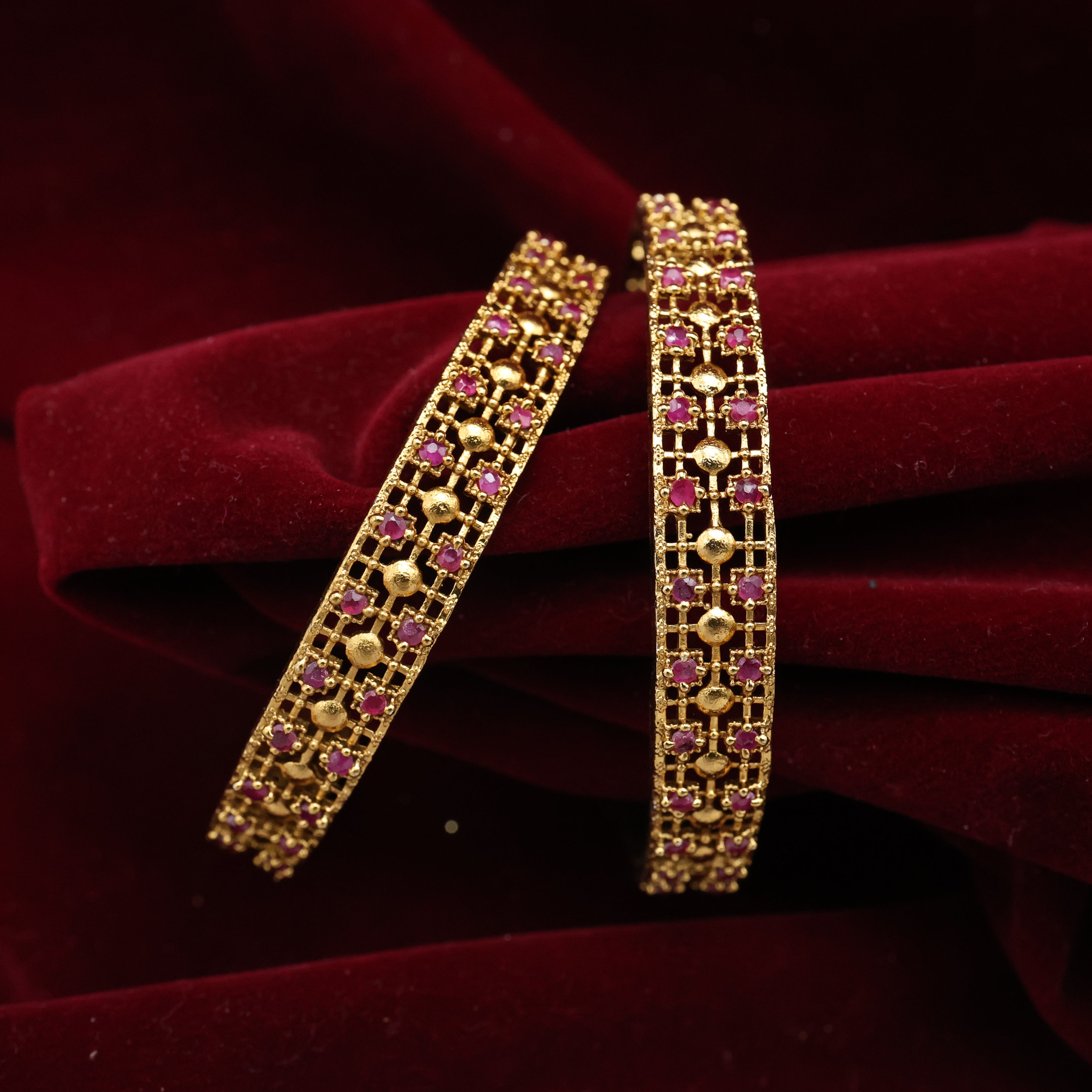 Antique AD Balls Thick Border Bangles