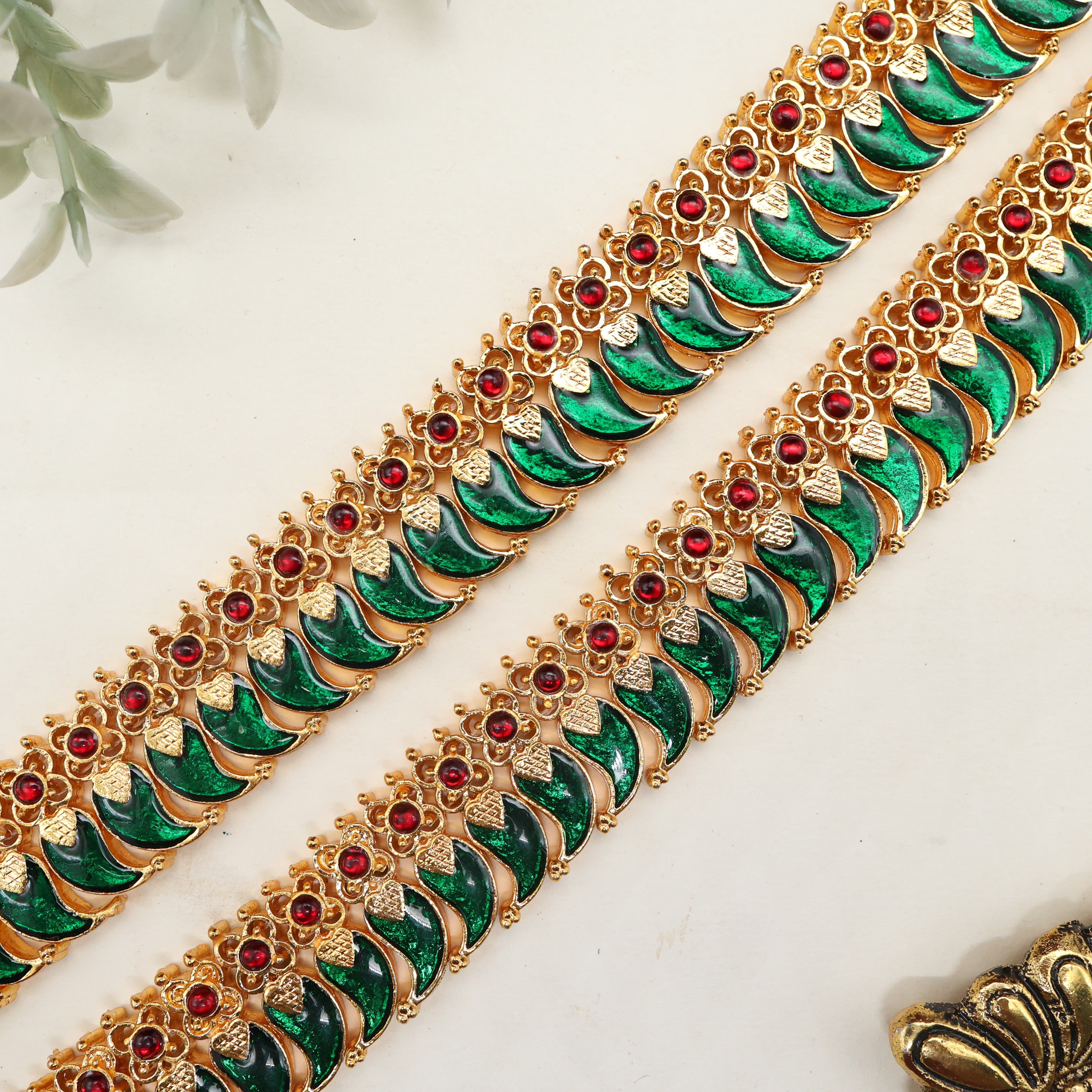 Gold Tone Kemp Enamel Green Mango Palakka Anklets - 10.5 Inches