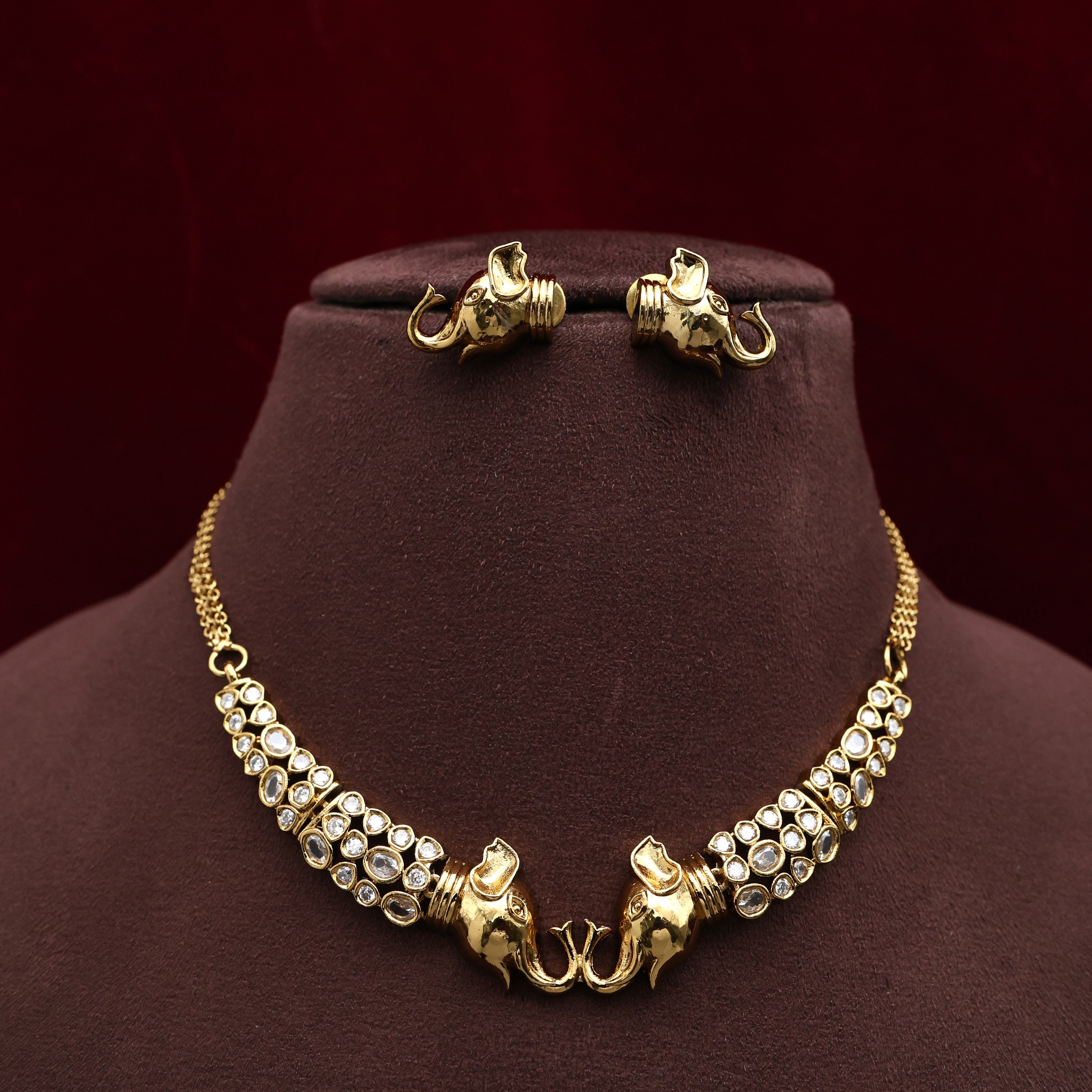 Antique AD two Royal Elephants Hasli Necklace Set