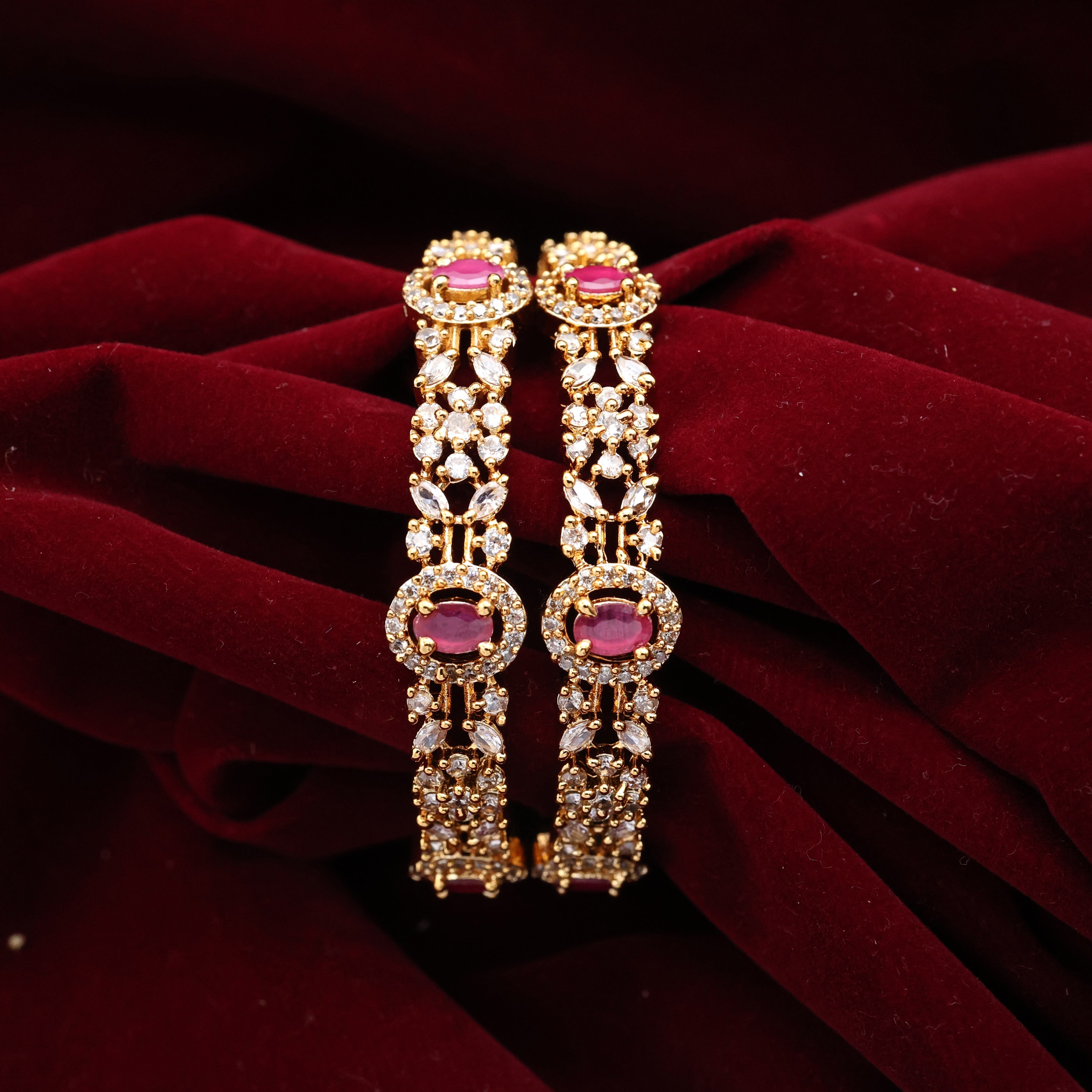 Antique Diamond Look Oval Stone Bangles - Ruby