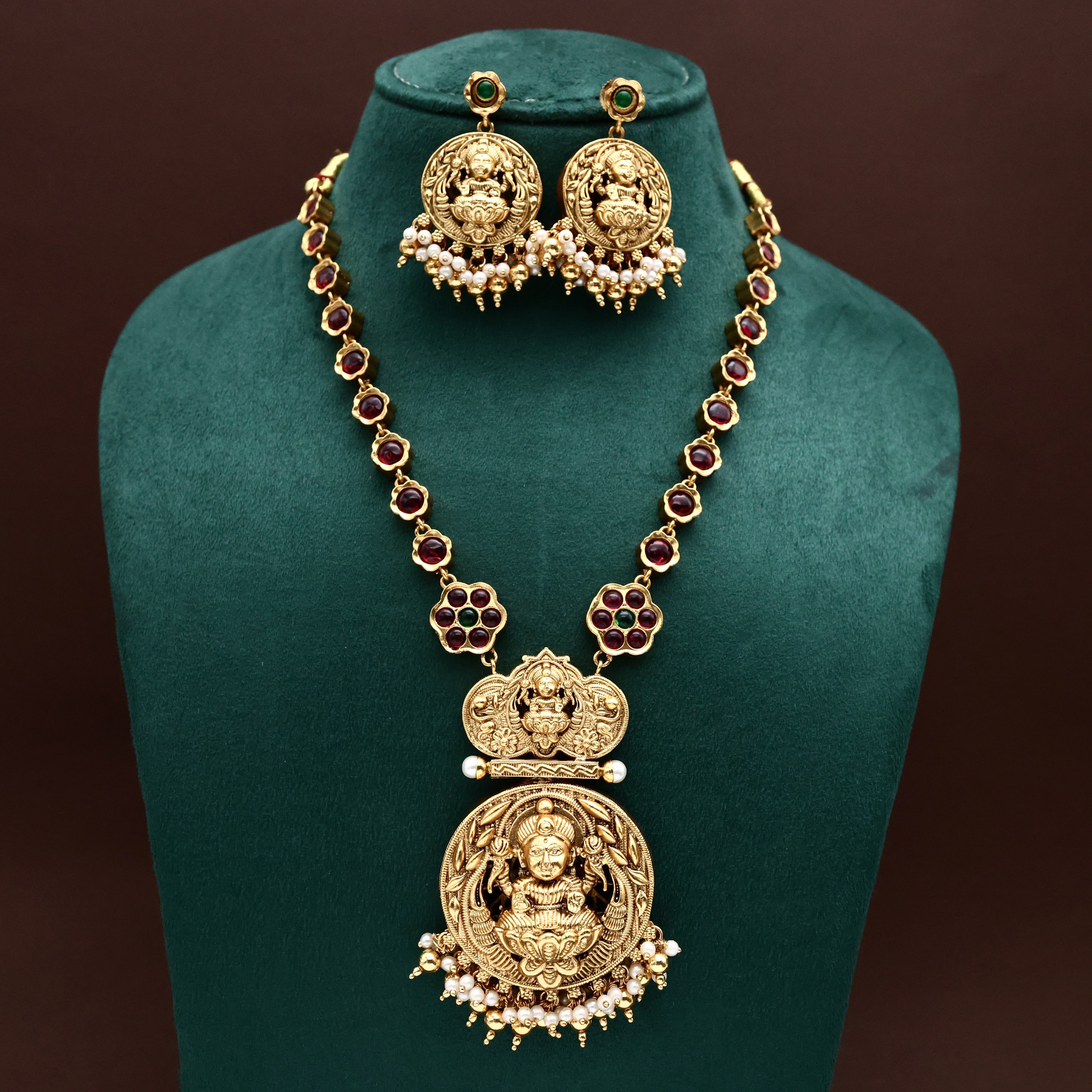 Antique Nagas Reversible Lakshmi Premium Kemp Flower Bridal Necklace Set