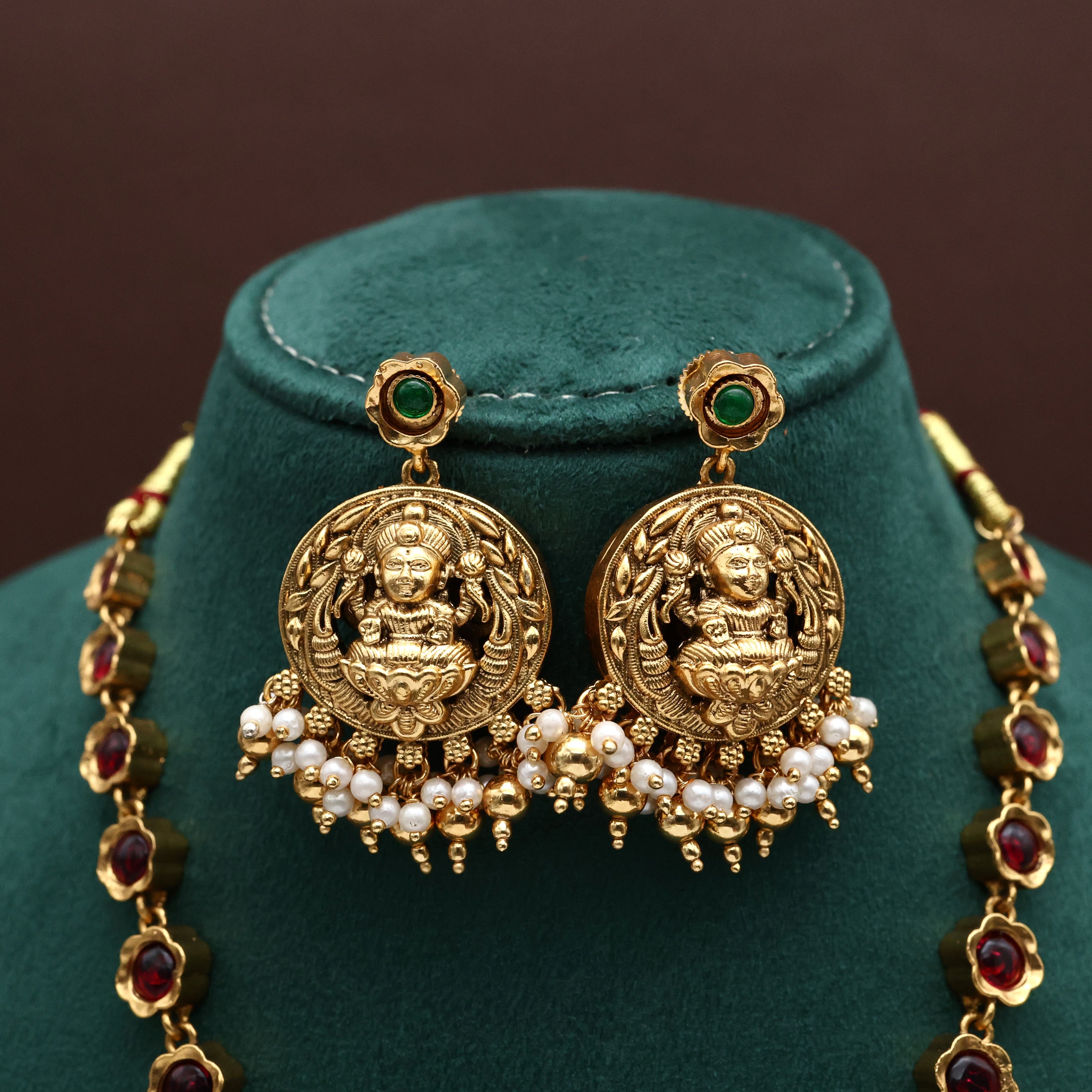 Antique Nagas Reversible Lakshmi Premium Kemp Flower Bridal Necklace Set