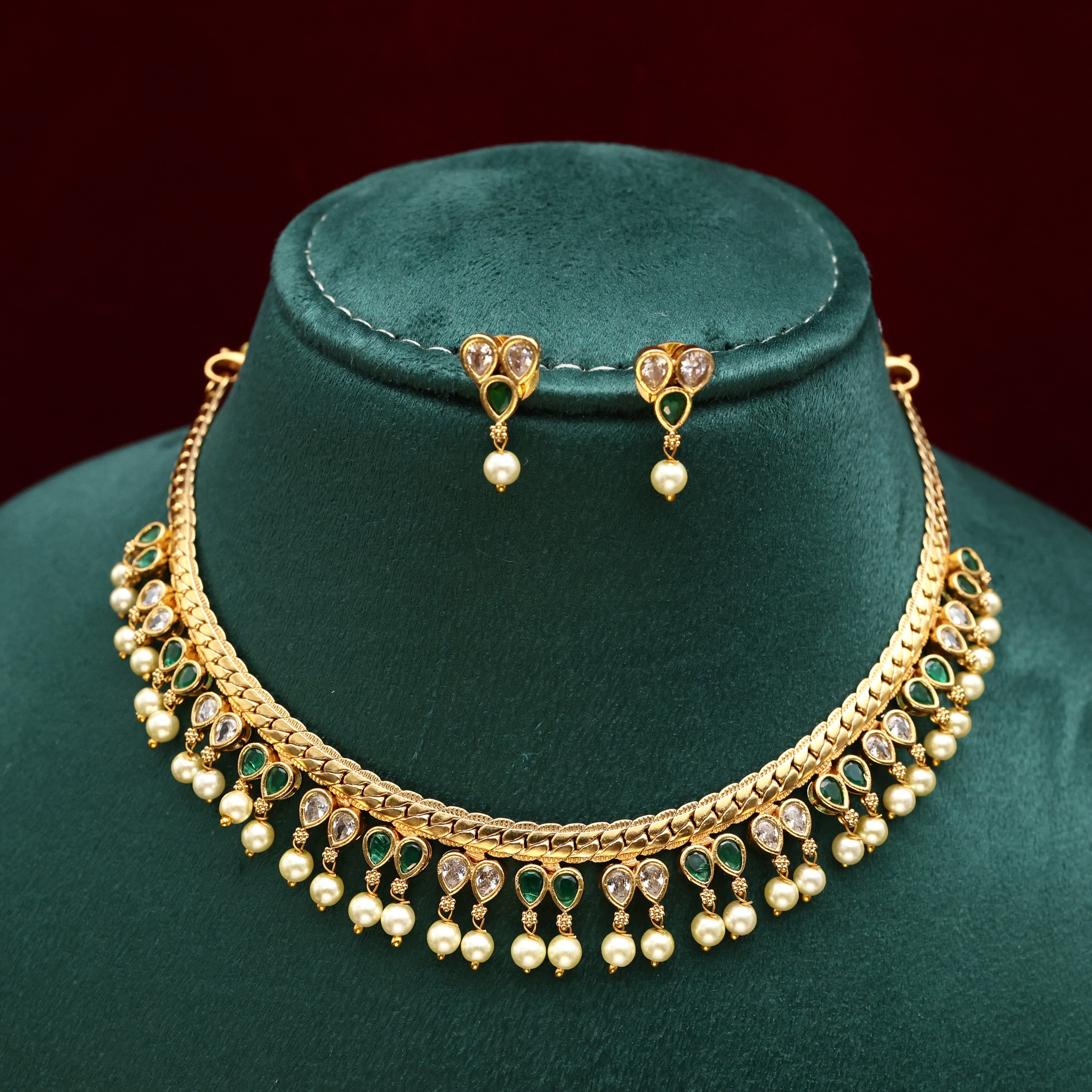 GOLD TONE AD THILAK DROPS NECKLACE SET - WHITE & GREEN
