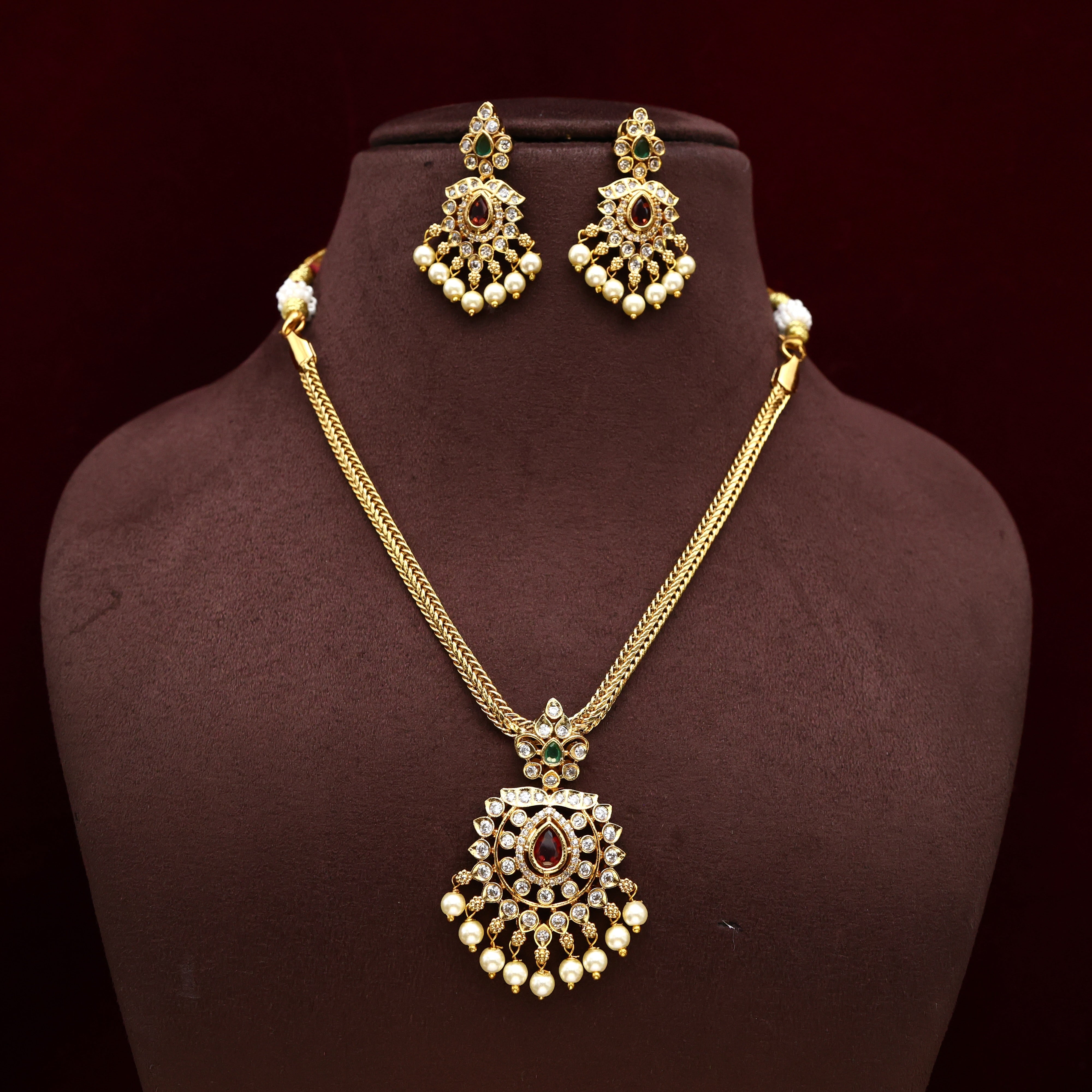 Antique AD Tilak Drop Pendant Necklace Set