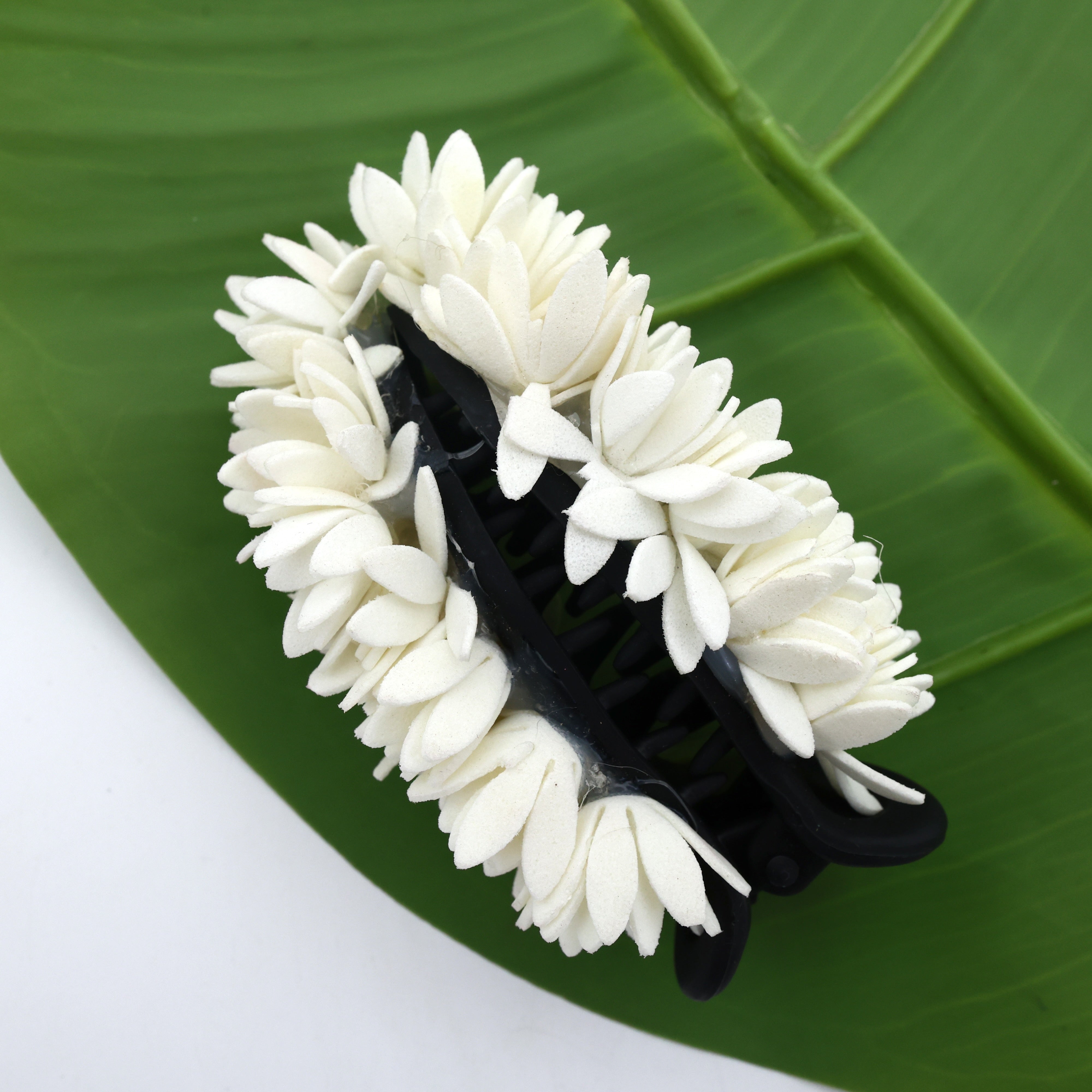 Handmade Foam Mullai Poo Banana Hair Clip