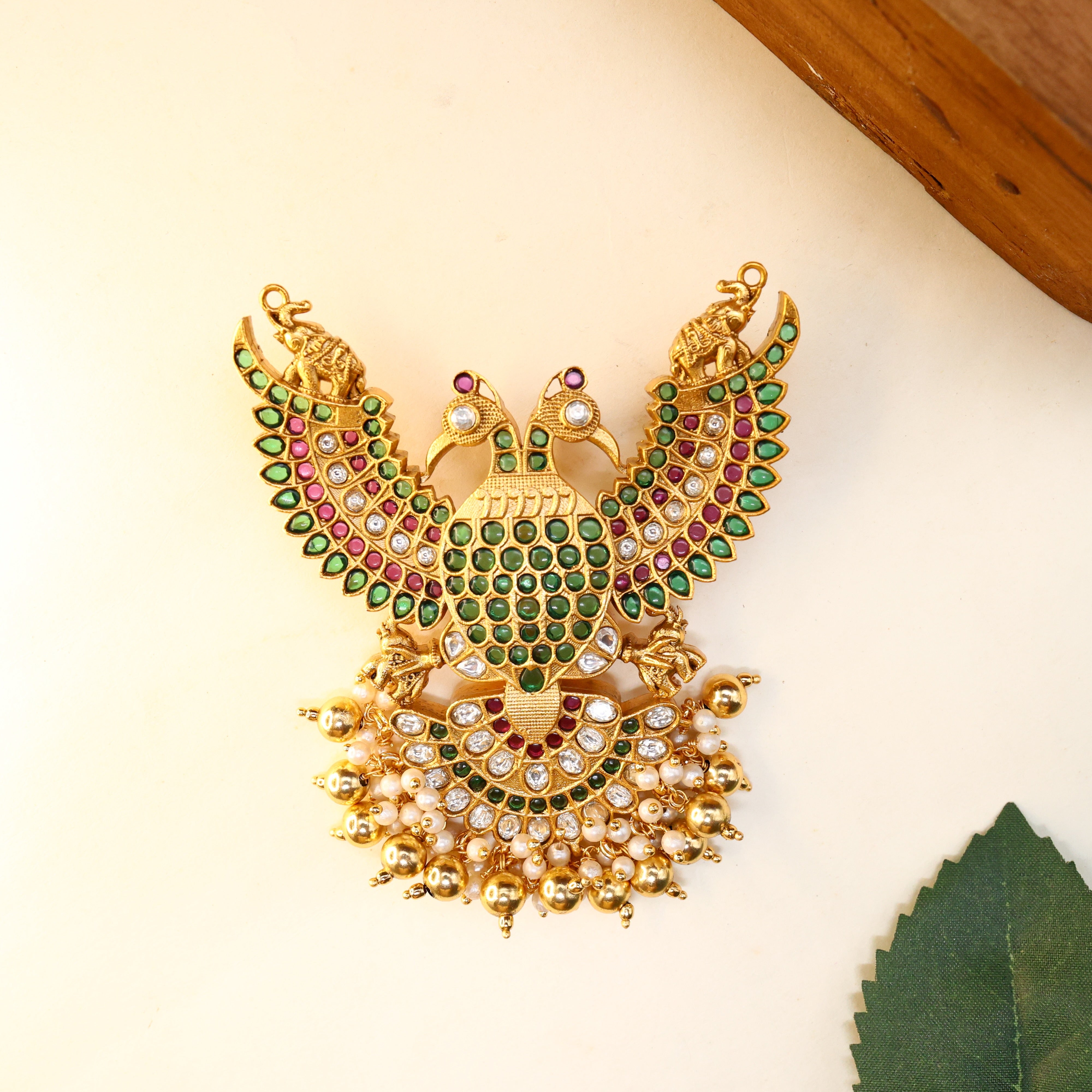 PREMIUM KUNDAN KEMP GANDABERUNDA DETACHABLE PENDANT - GREEN & RUBY