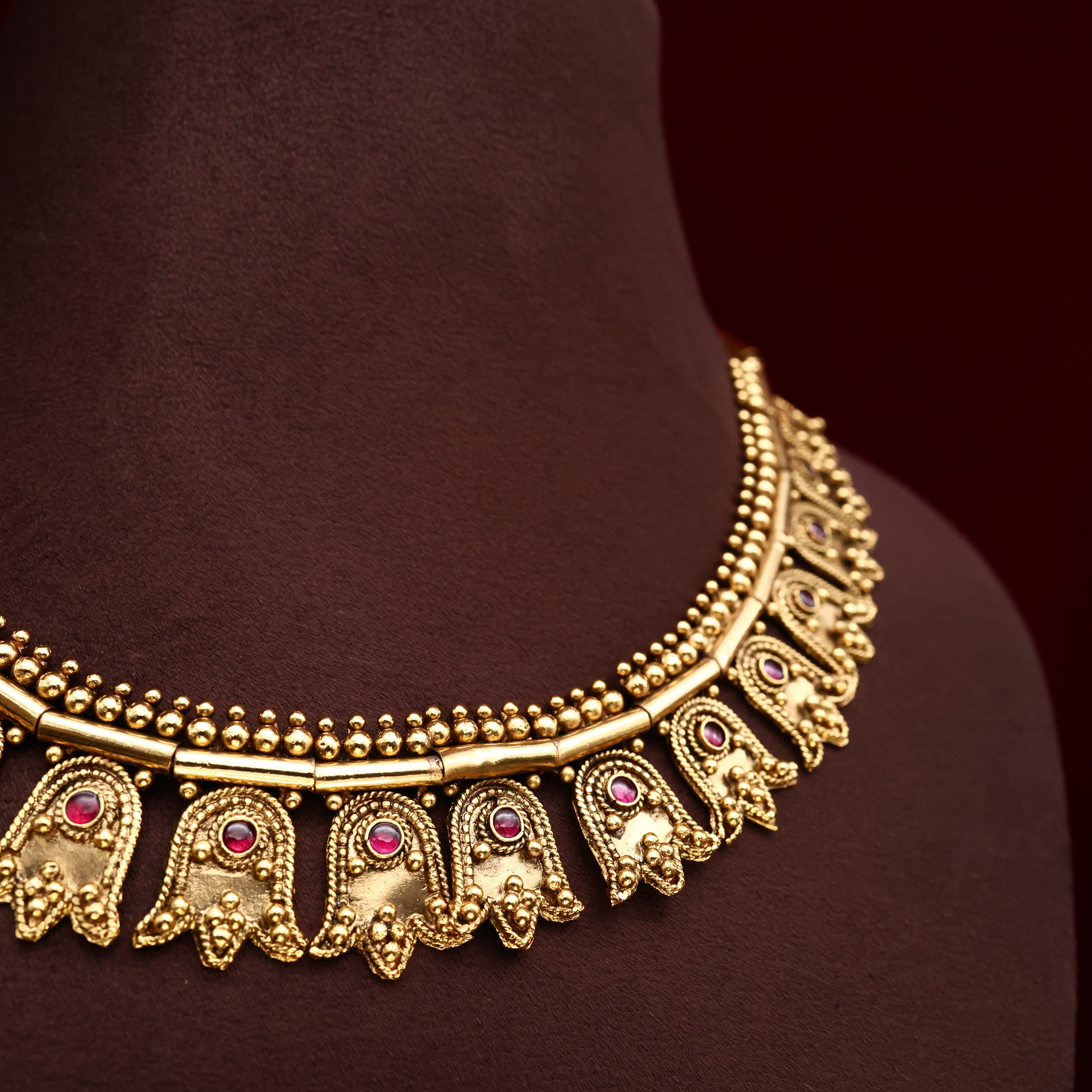 Antique Gold Kemp Flower Traditional Kerala Necklace