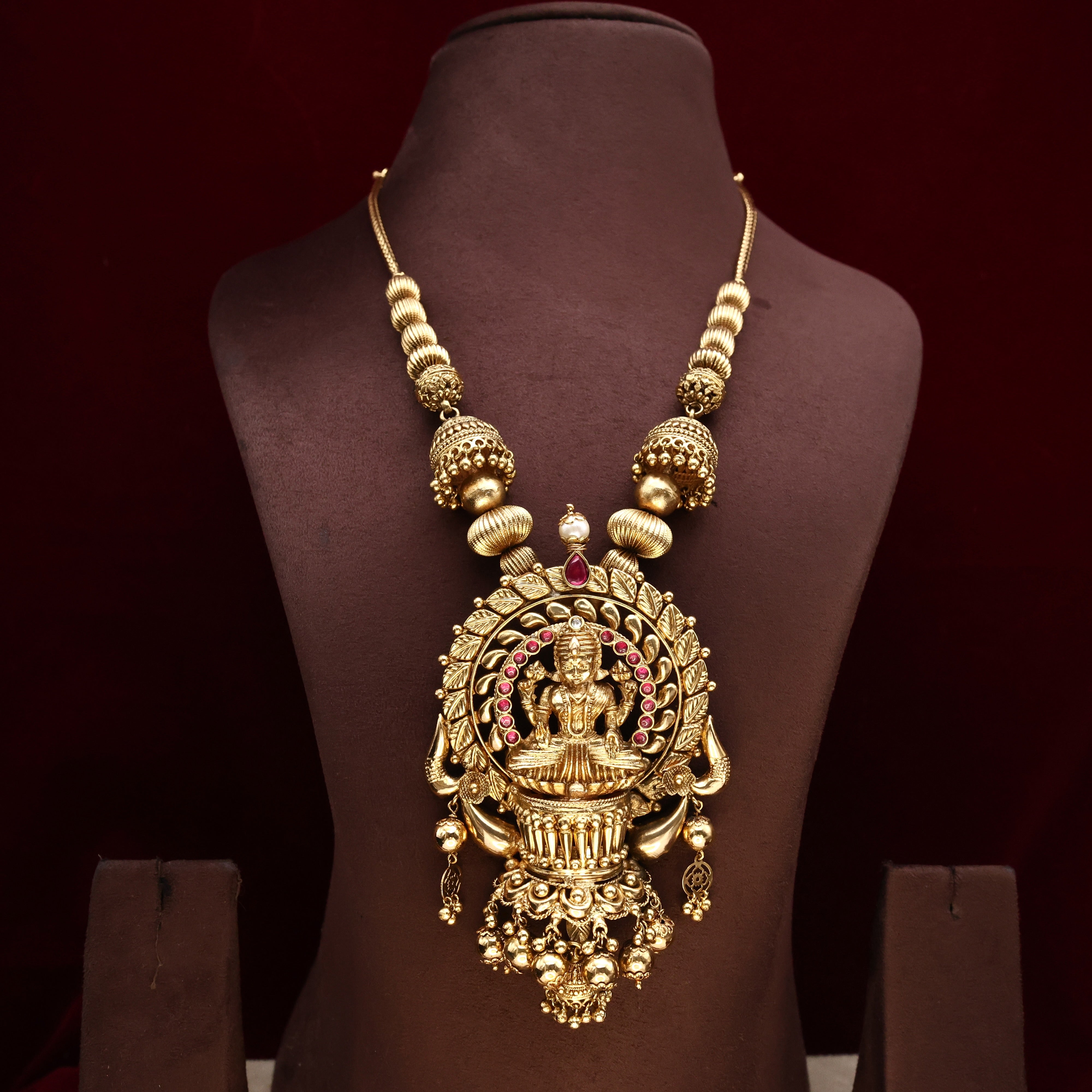 Antique Gold Nagasi Carving Mahalakshmi Devi Premium Kemp Bridal Necklace