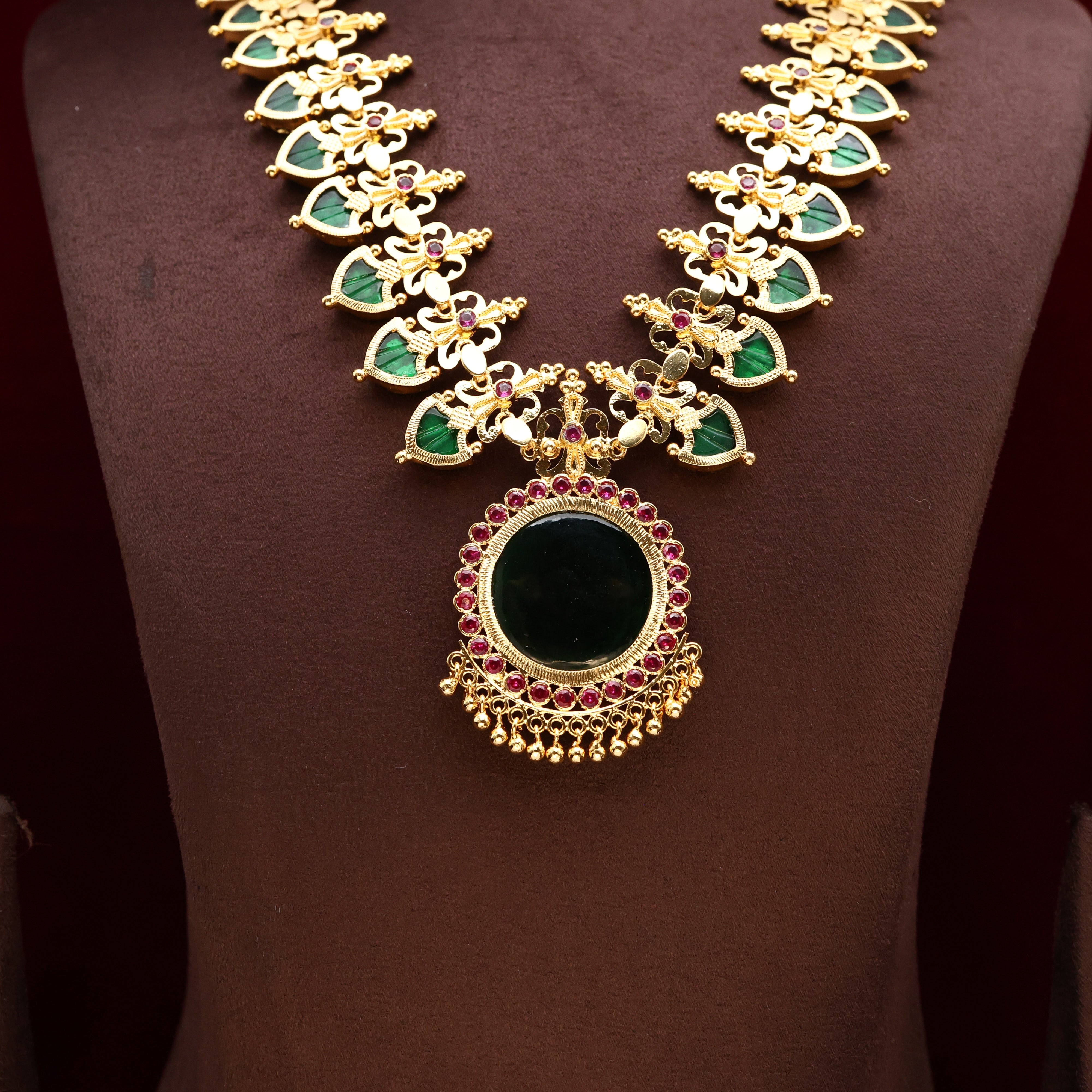 Real Gold Tone Traditional Kerala Palakka Round Pendant Bridal Haaram