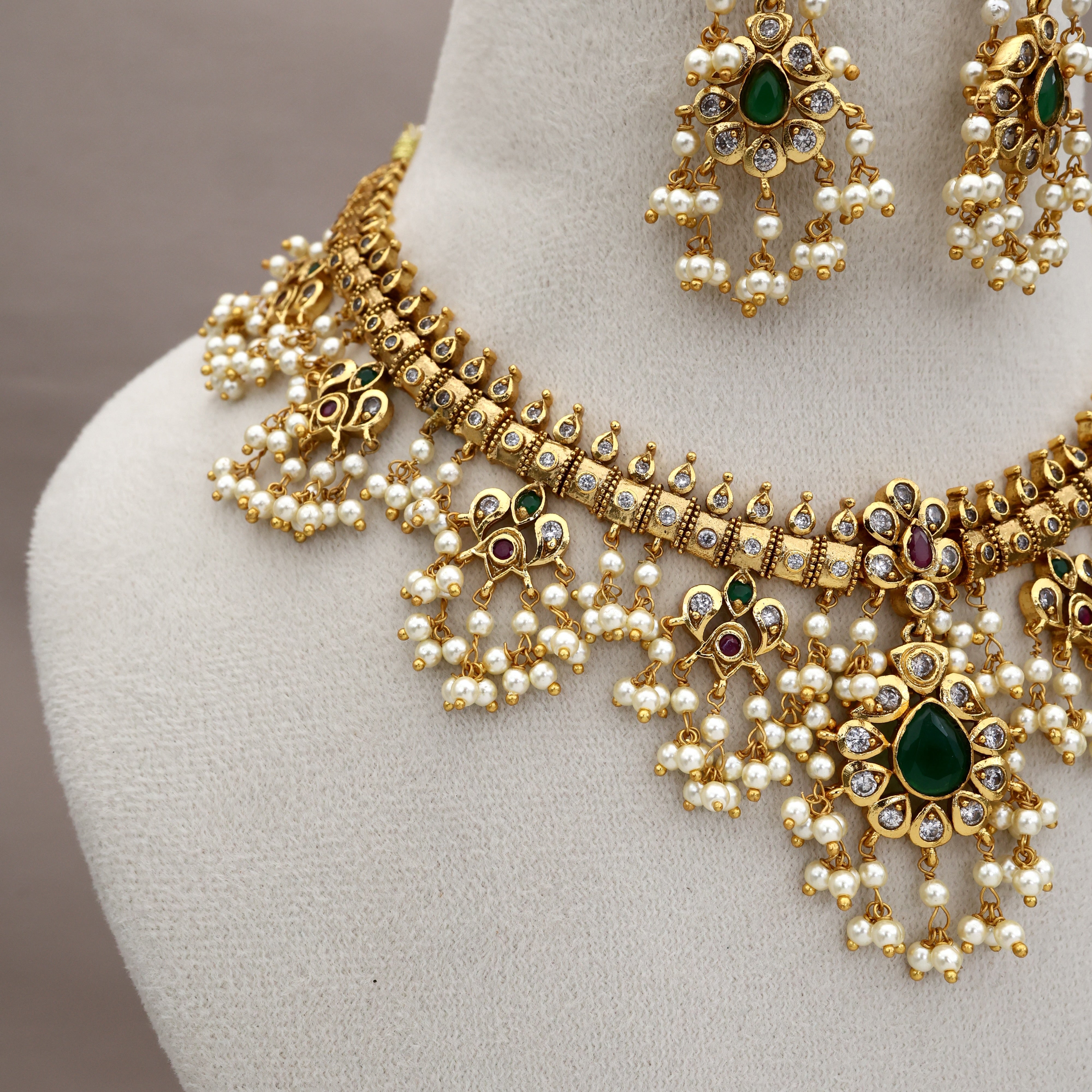 Premium Antique Gold Bridal Guttapusalu Necklace Set