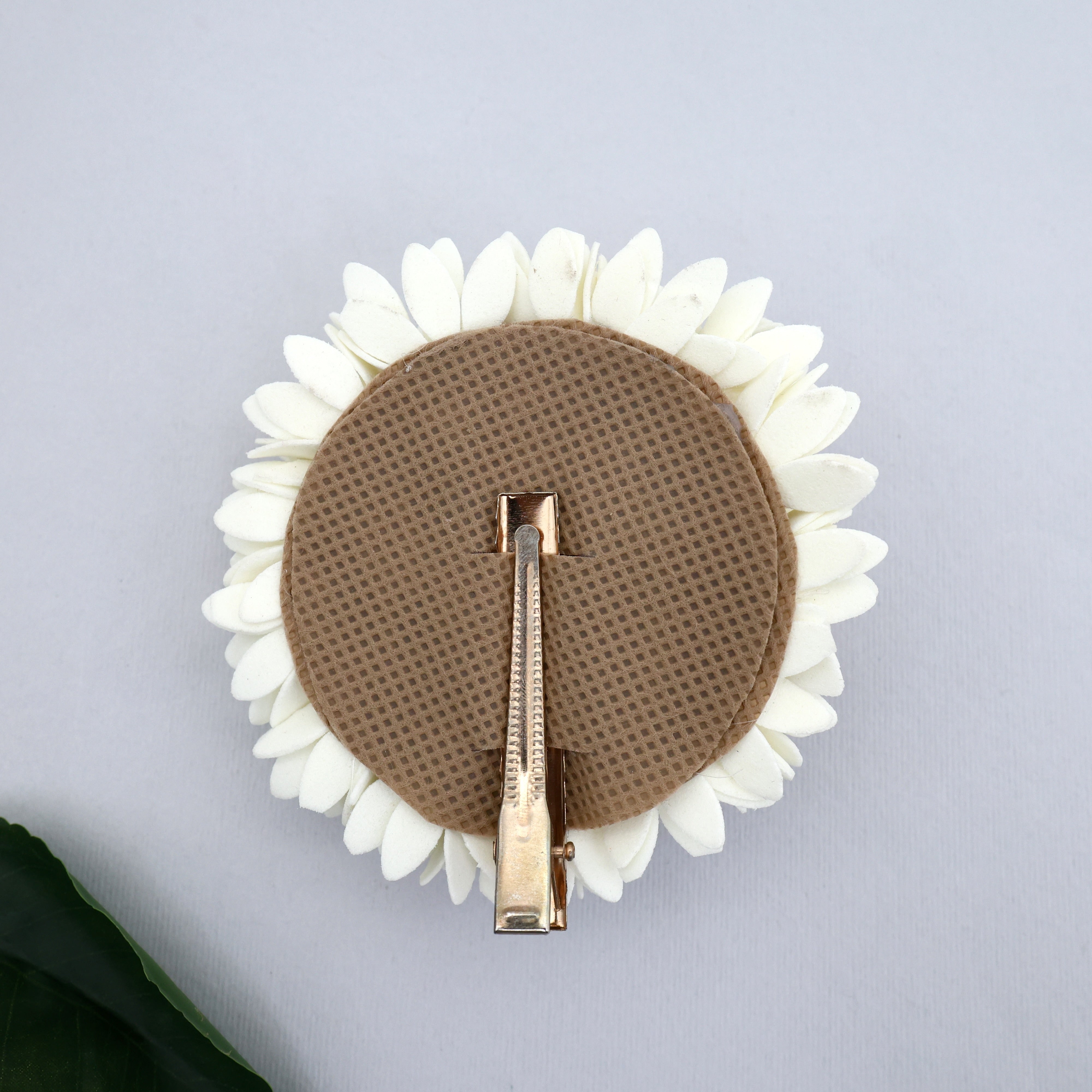 Handmade Foam Mullai Lotus Alligator Hair Clip
