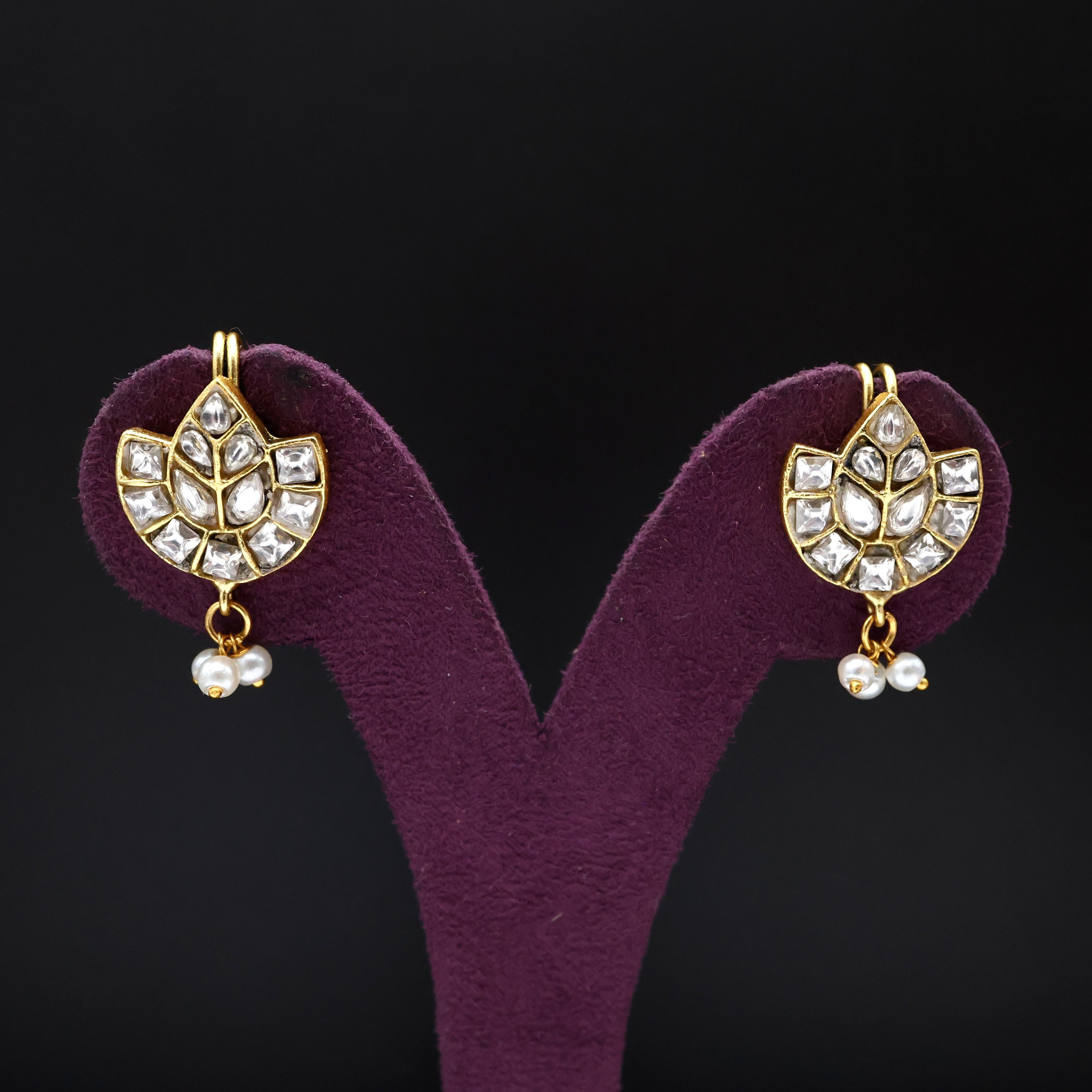 Premium Jadau Kundan Leaves Bugadi/Koppu Earrings (Can also be used as hair accessory)