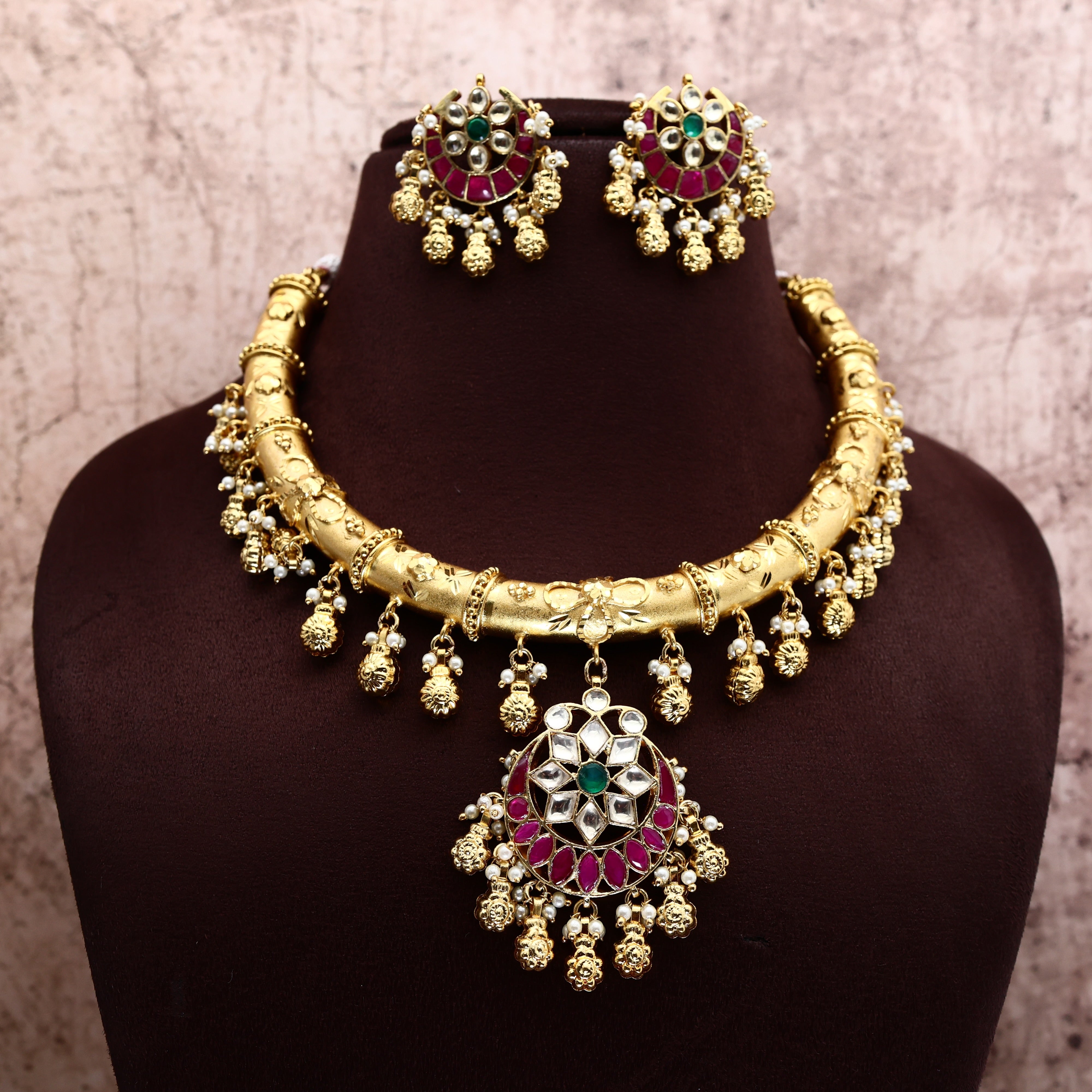Premium Pachi Kundan Vintage Gold Look Hasli/Kante Necklace Set