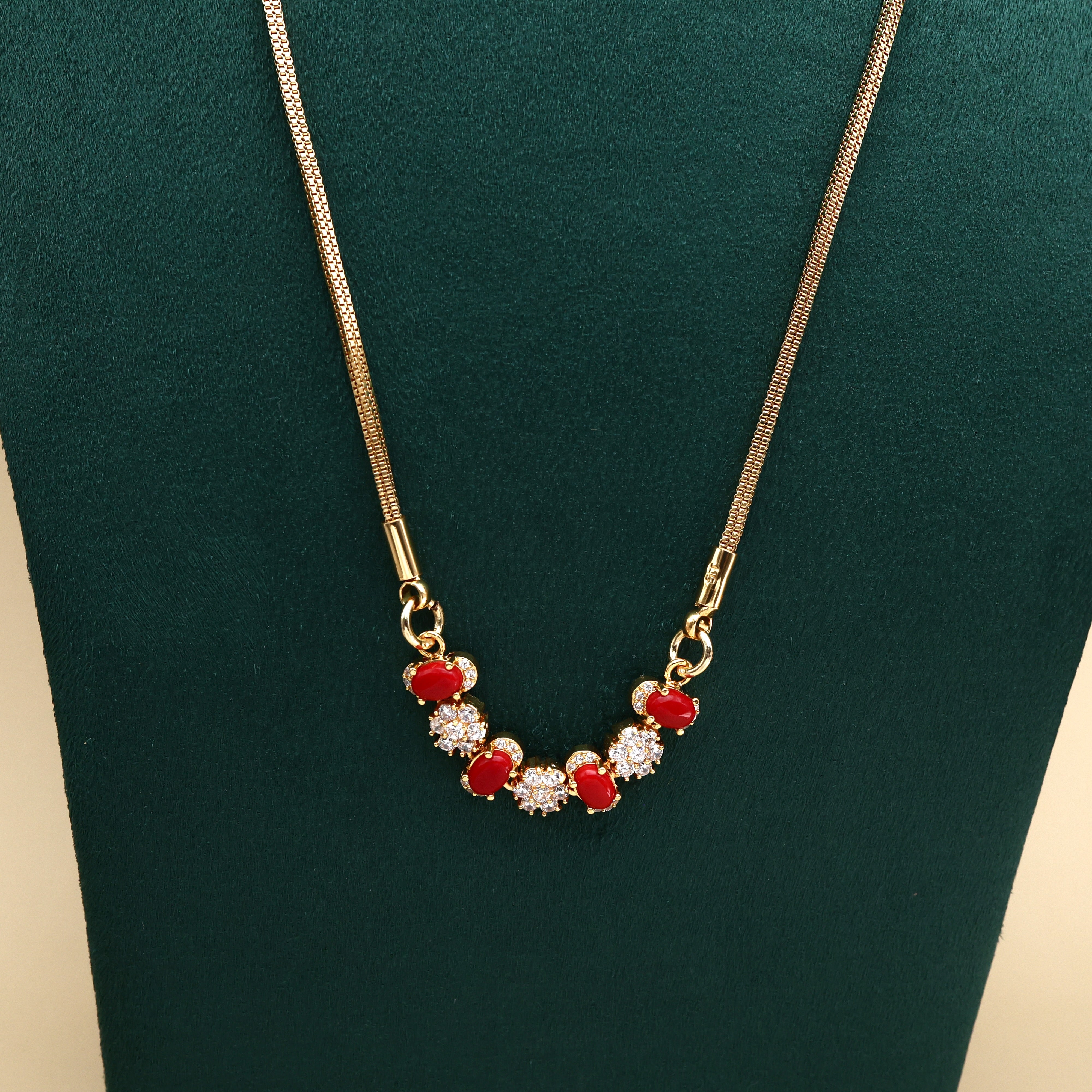 Real Gold Tone Flexible Pendant Chain - Coral