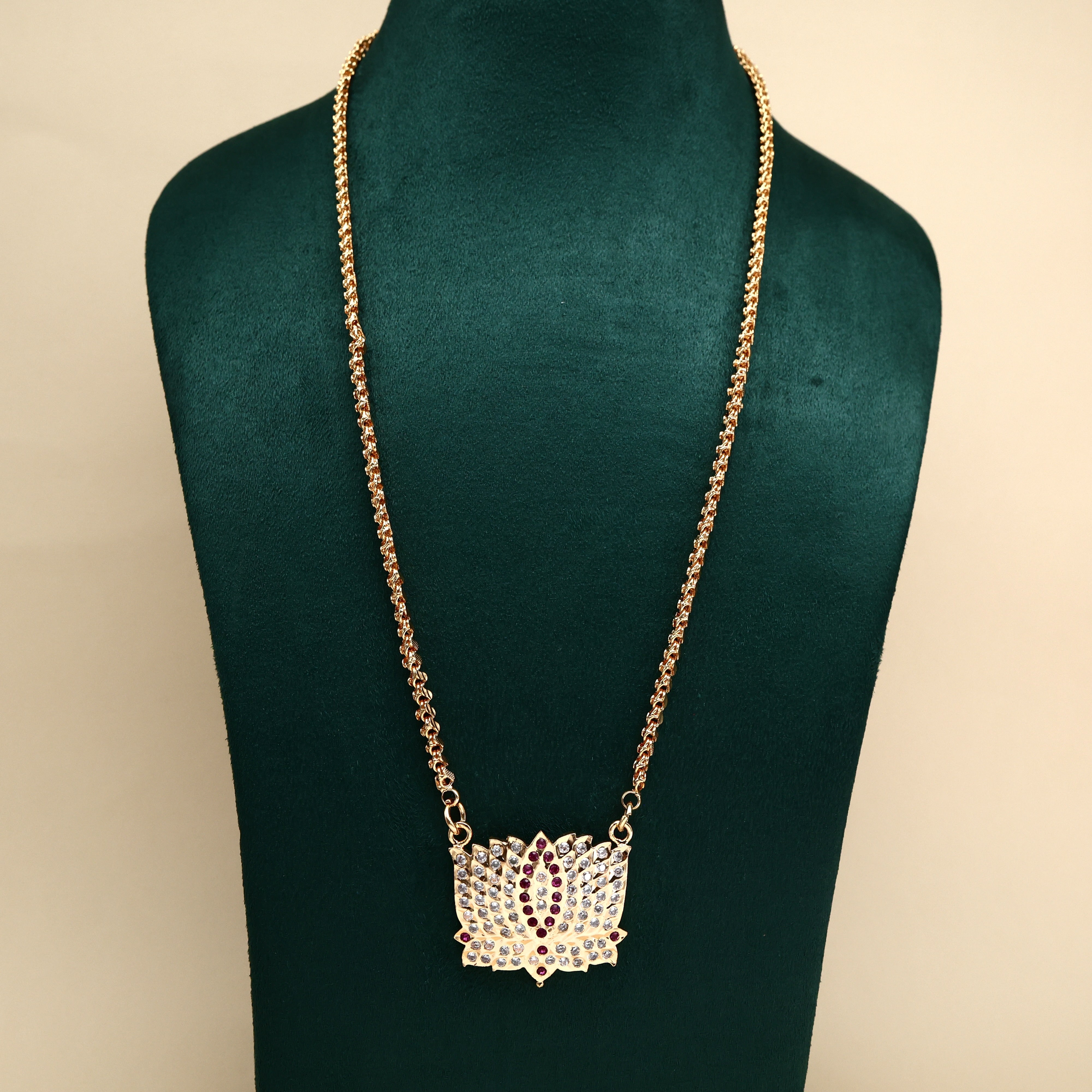 REAL GOLD TONE SHIVAN EYE LOTUS PENDANT CHAIN (FULL RUBY) - 24 INCHES