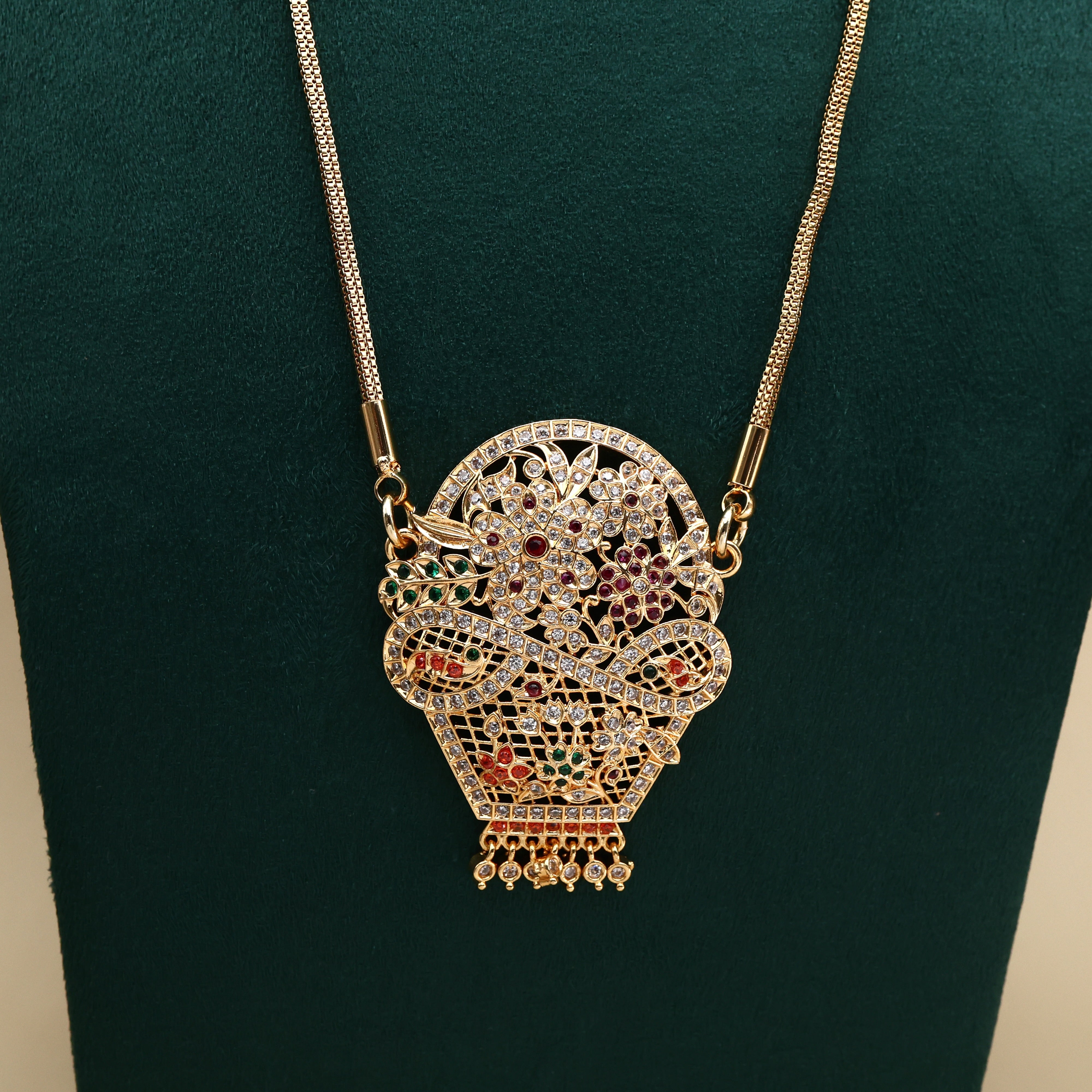 Real Gold Tone Beautiful Traditional Flower Basket Pendant Chain - 24 Inches Chain