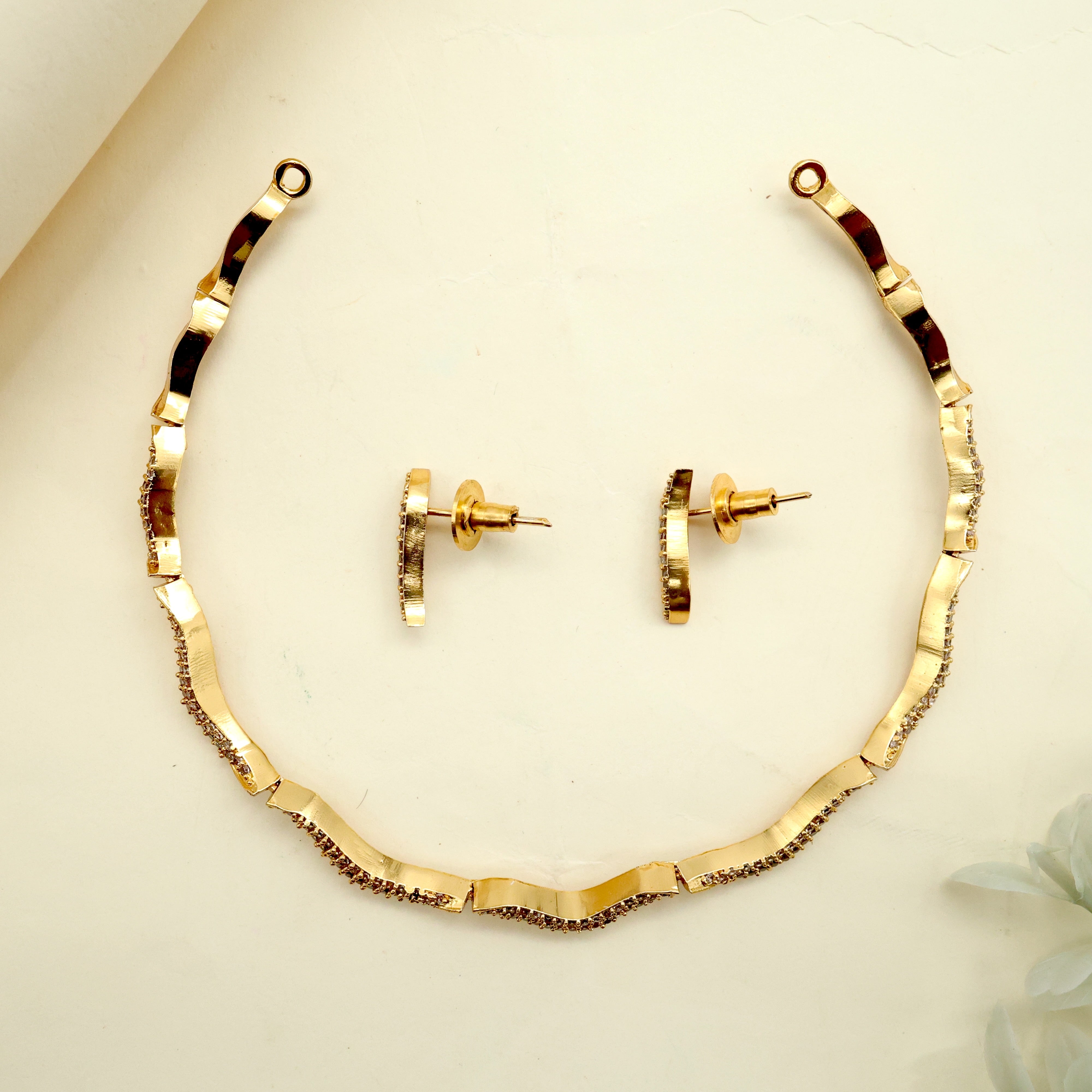 Gold Look AD Waves Lightweight Necklace Set - No figure No Idol Jewellery