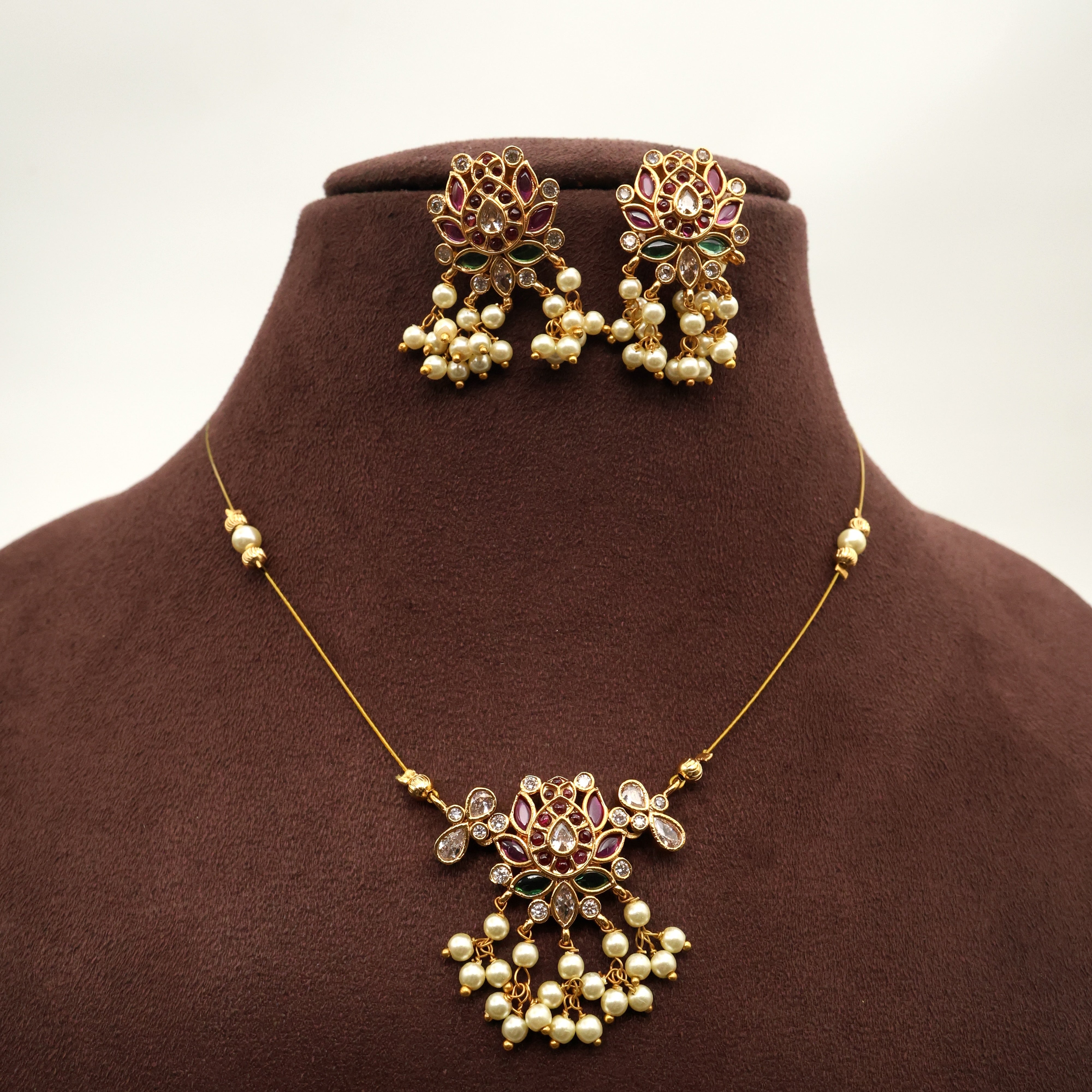 Tamara Kemp AD Pendant Invisible Necklace Set - No Idol No Figure Jewellery