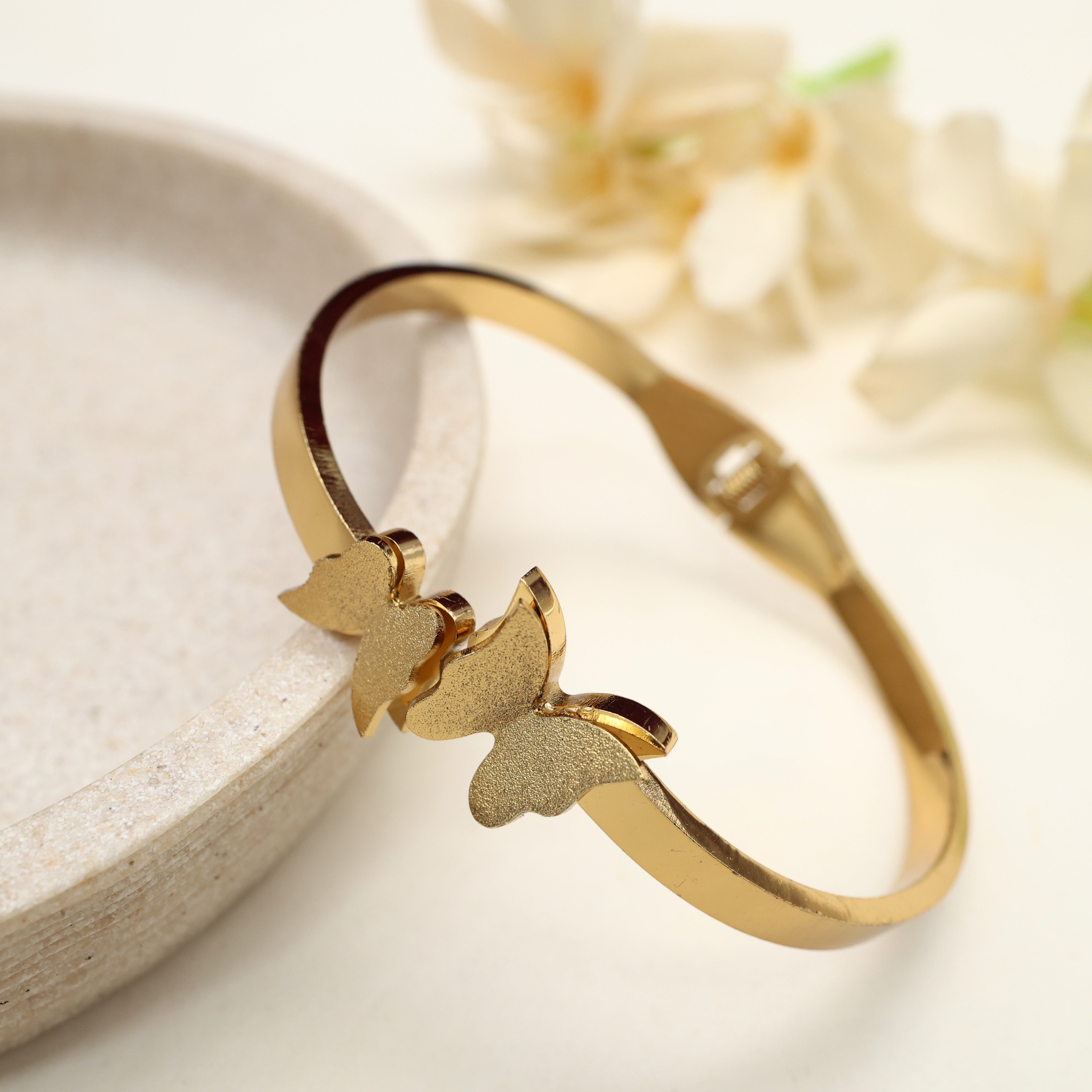 Gold Tone Anti Tarnish Two Butterflies Openable Bracelet