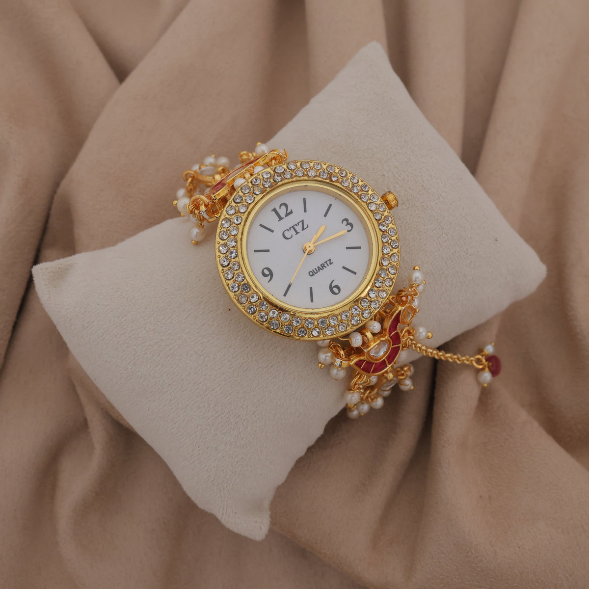 Gold Tone Rich Heritage Bird Detailing Kemp Kundan Bracelet Watch