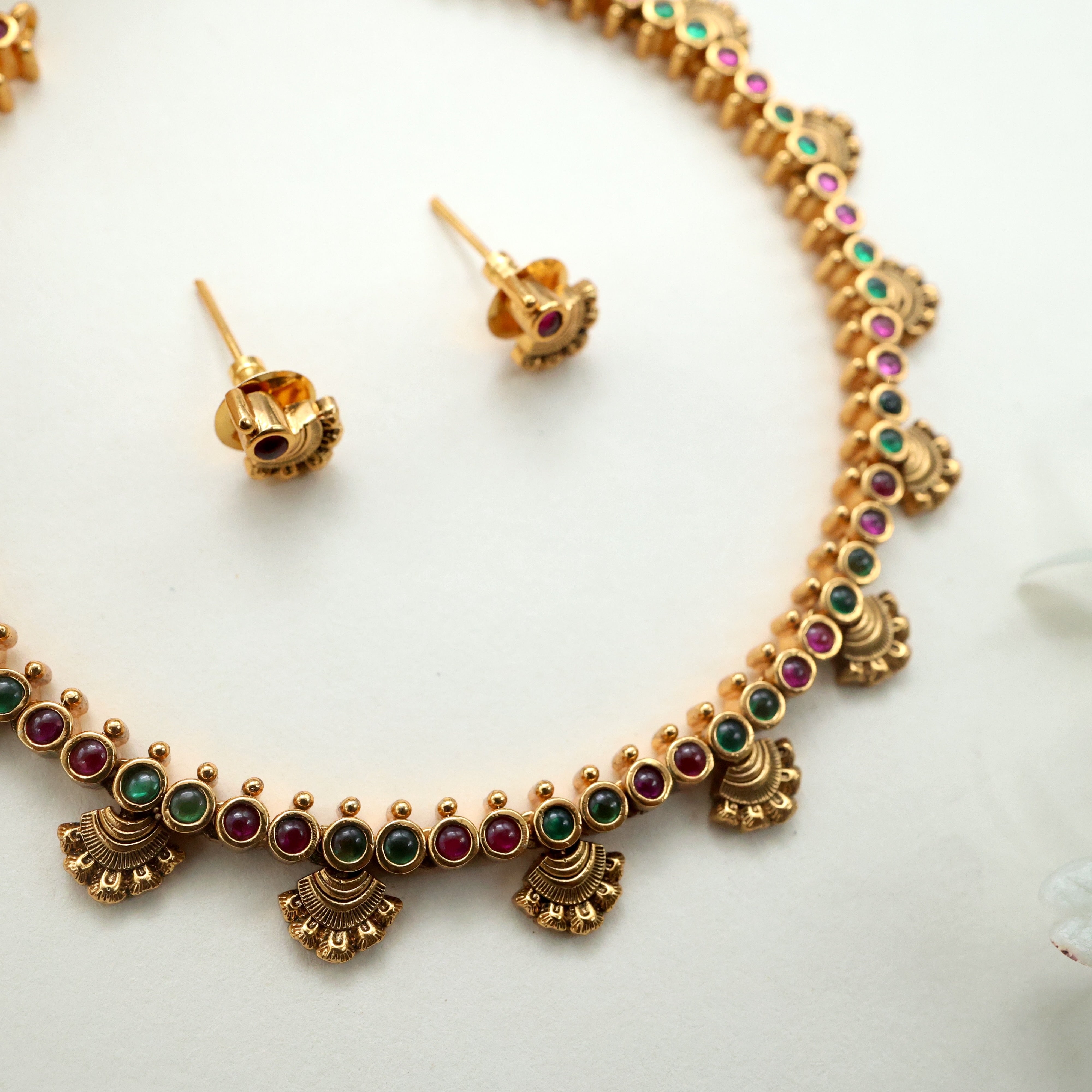 Antique Gold Sleek Kemp Button Half Jhumka Necklace