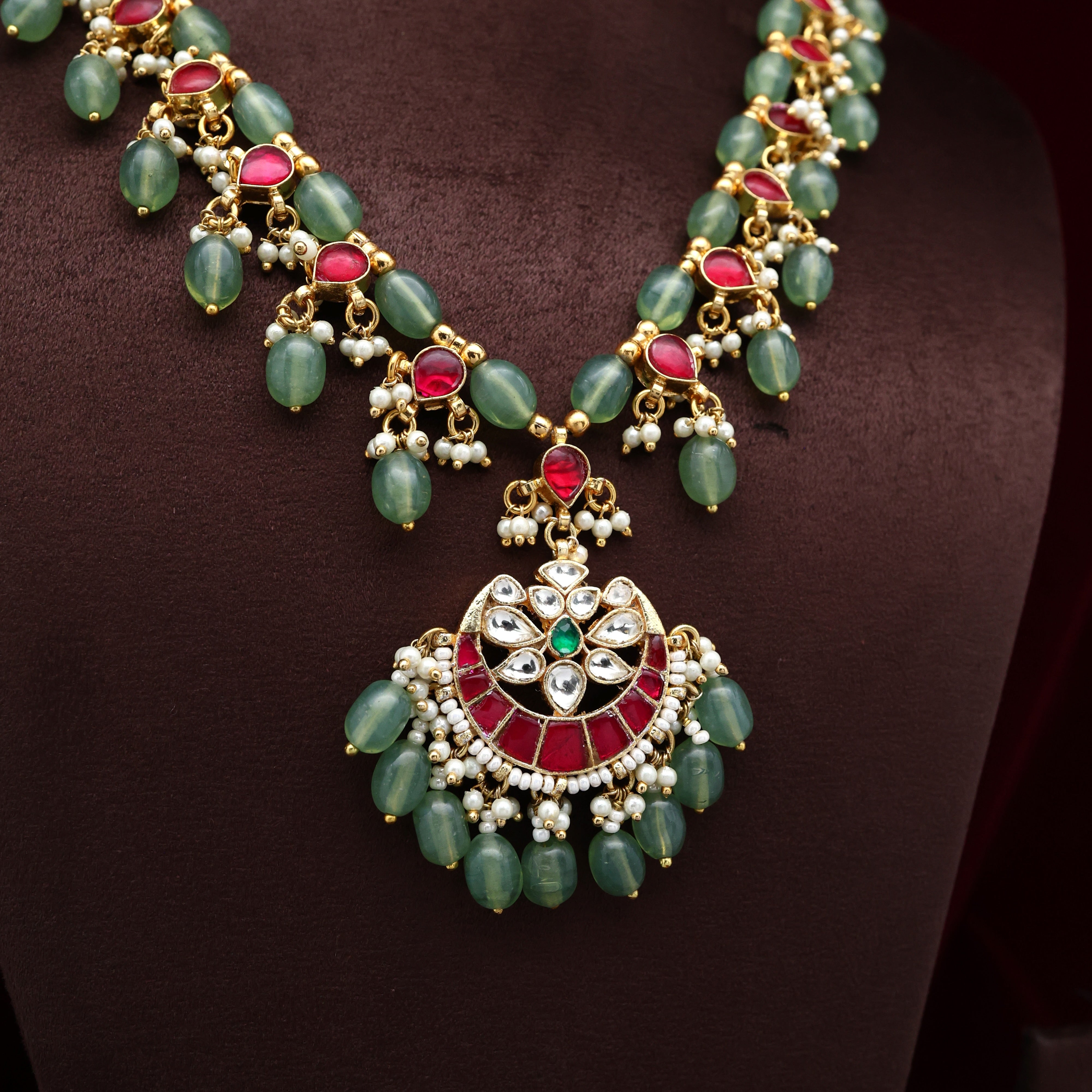 Pachi Kundan Chaand Phool Bridal Necklace Set