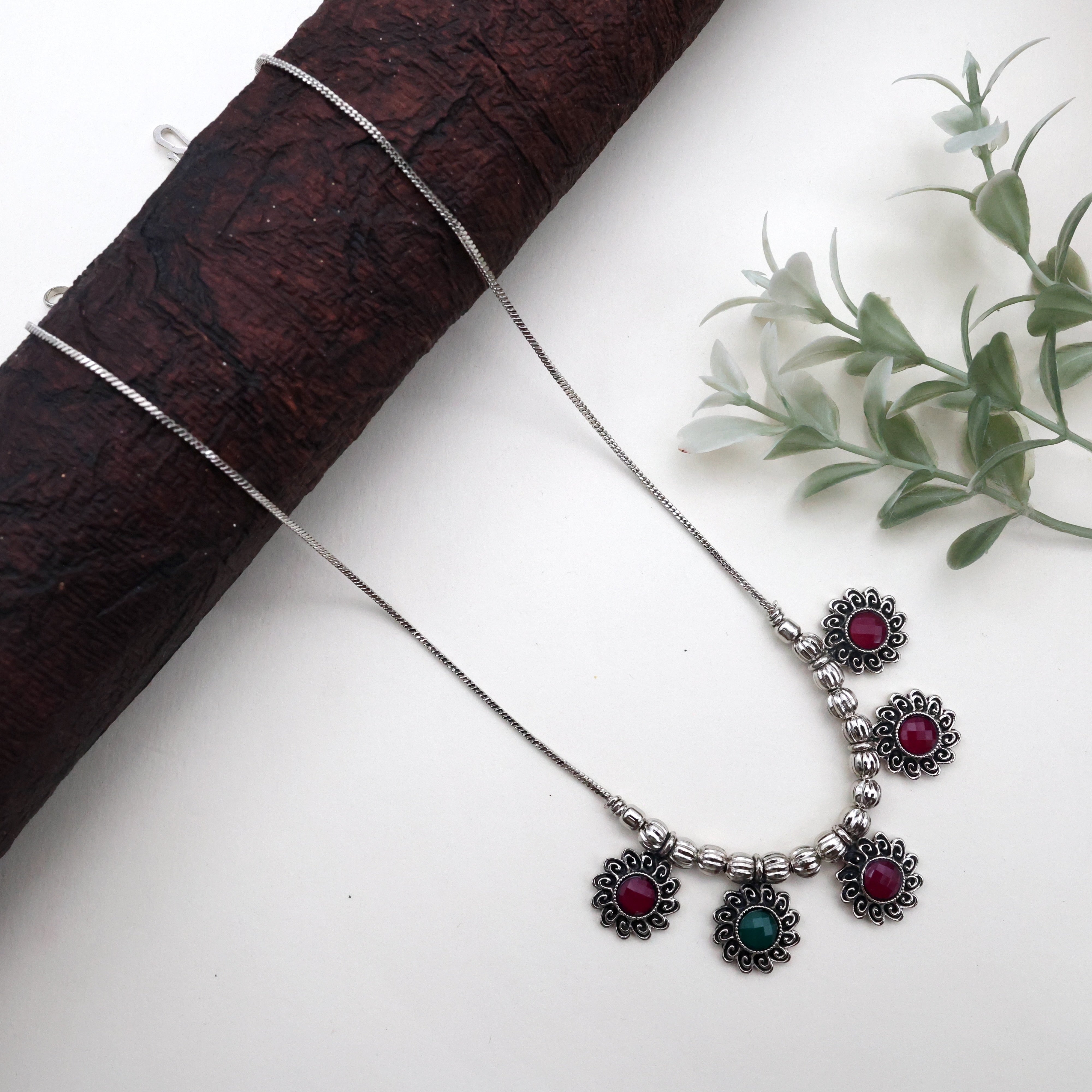 Sleek Budget Friendly Oxidised Stone Flower Necklace