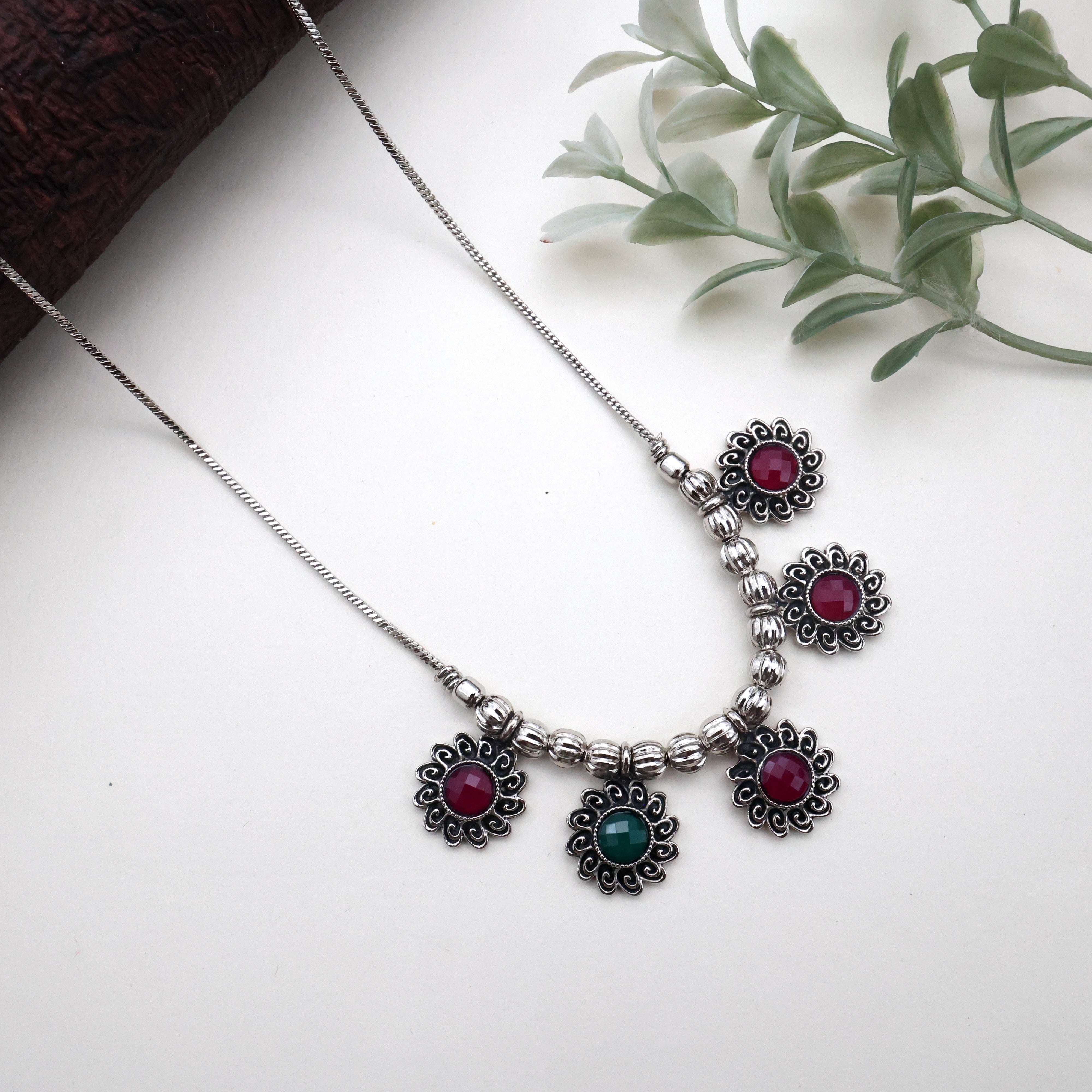 Sleek Budget Friendly Oxidised Stone Flower Necklace