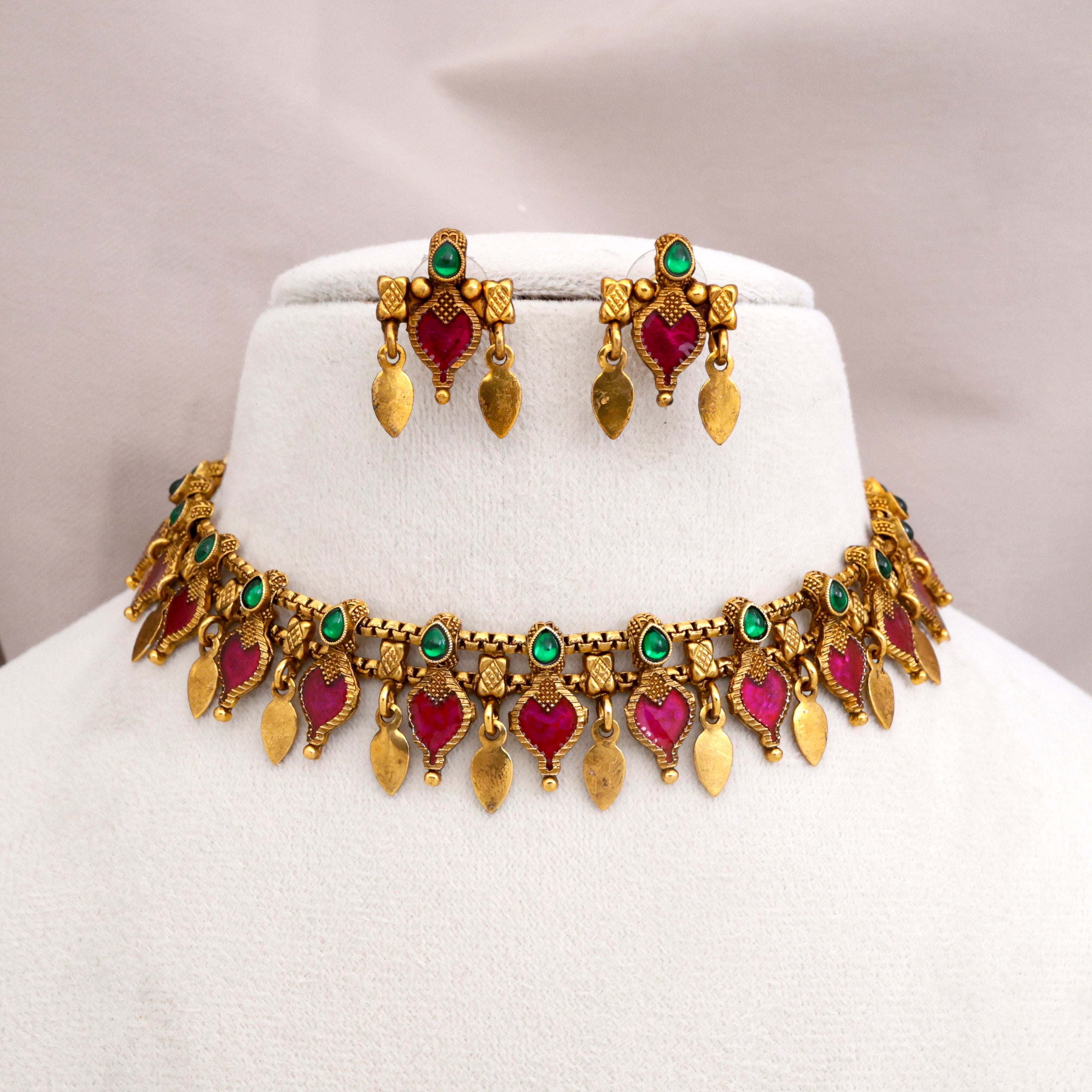 Kemp Enamel Palakka Elakkathali Choker Necklace Set - Rani Pink