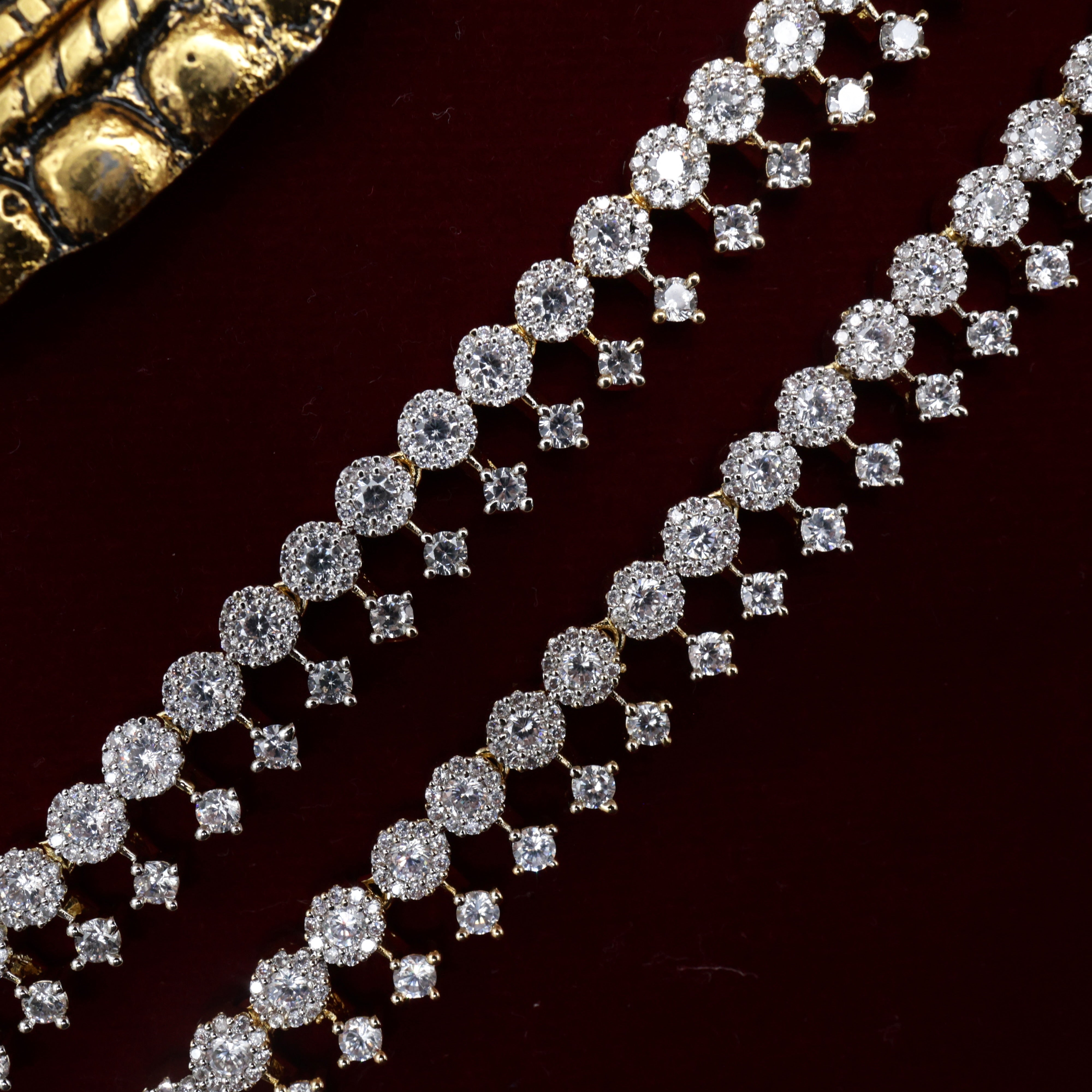 Diamond Look Circle Dots Bridal Ear Chain/Maatal