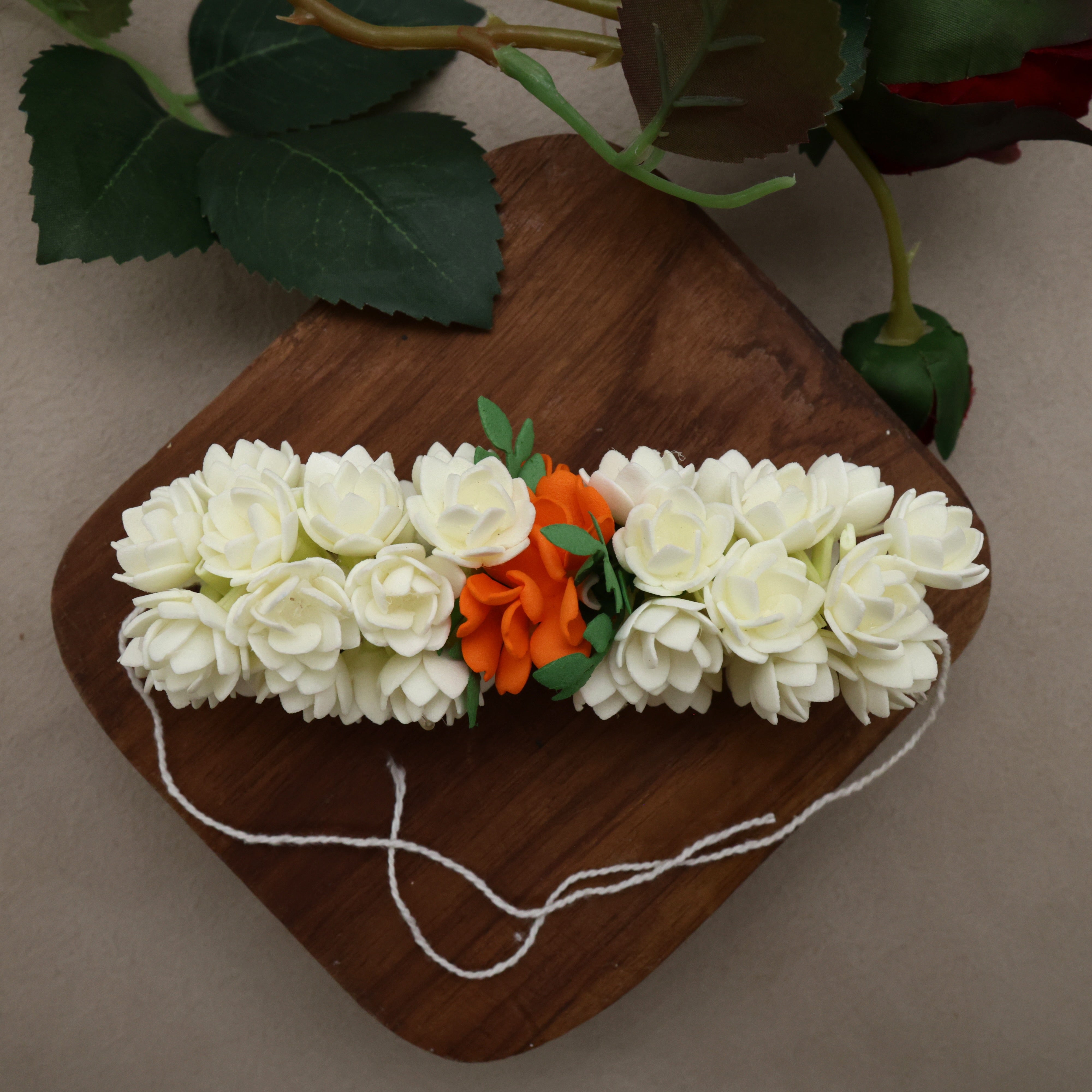 HANDMADE FOAM REUSABLE 2 LAYER BLOOMED JASMINE/MALLI POO 4 INCHES STRING