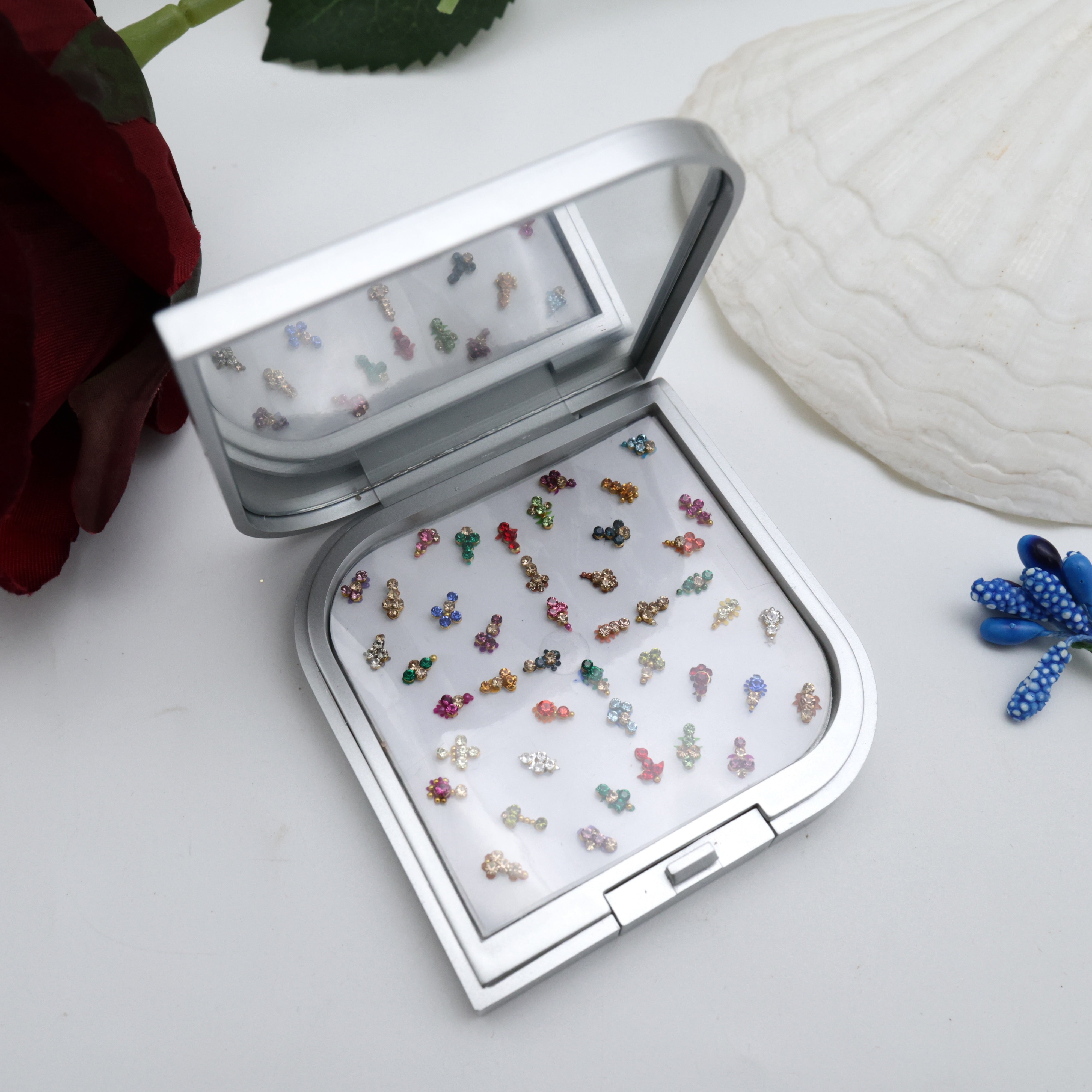 PREMIUM STONE FLOWER FANCY SMALL TILAK BINDI BOX WITH MIRROR