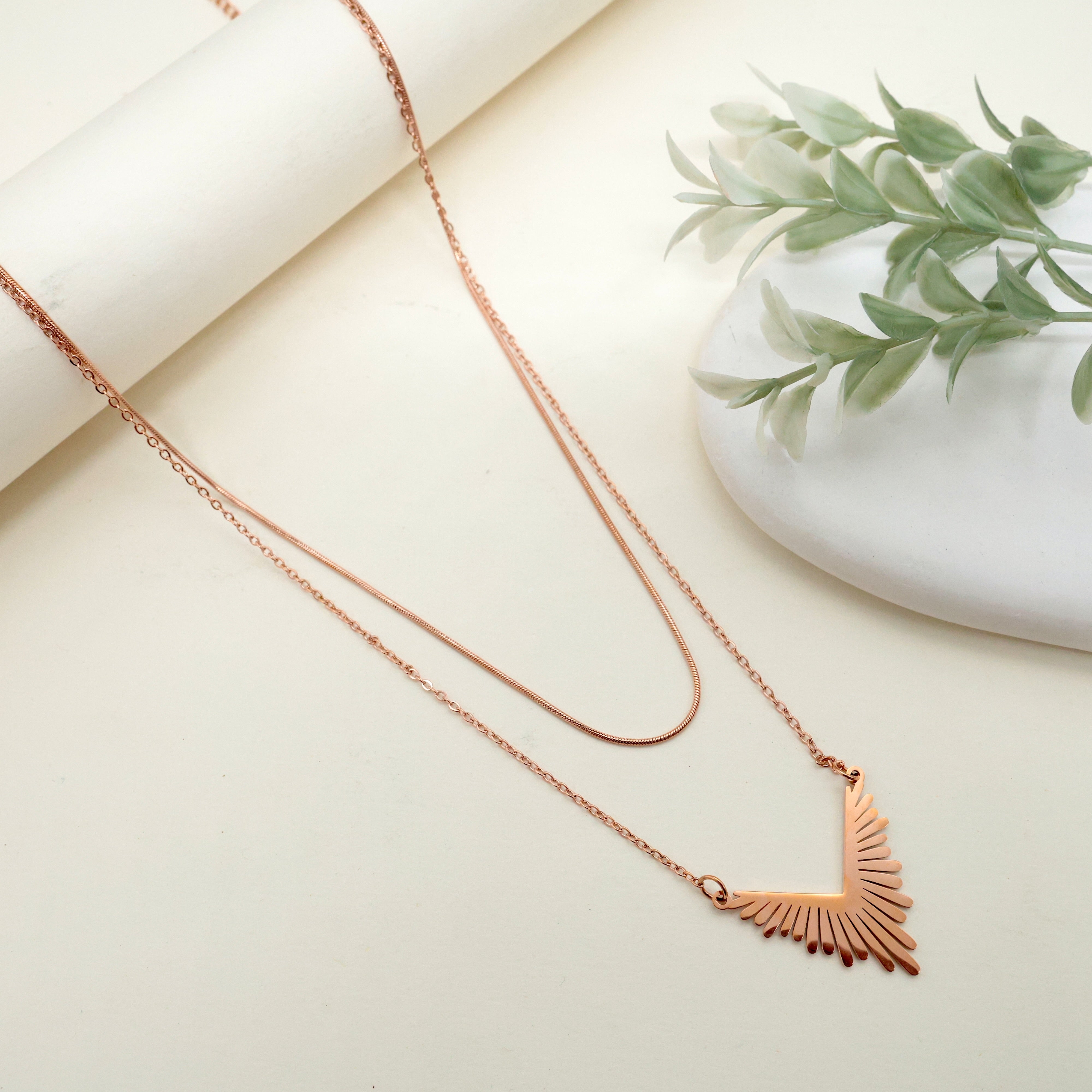 ROSE GOLD TONE TWO LAYER ANTI TARNISH SHORT CHAIN - ANGEL WINGS